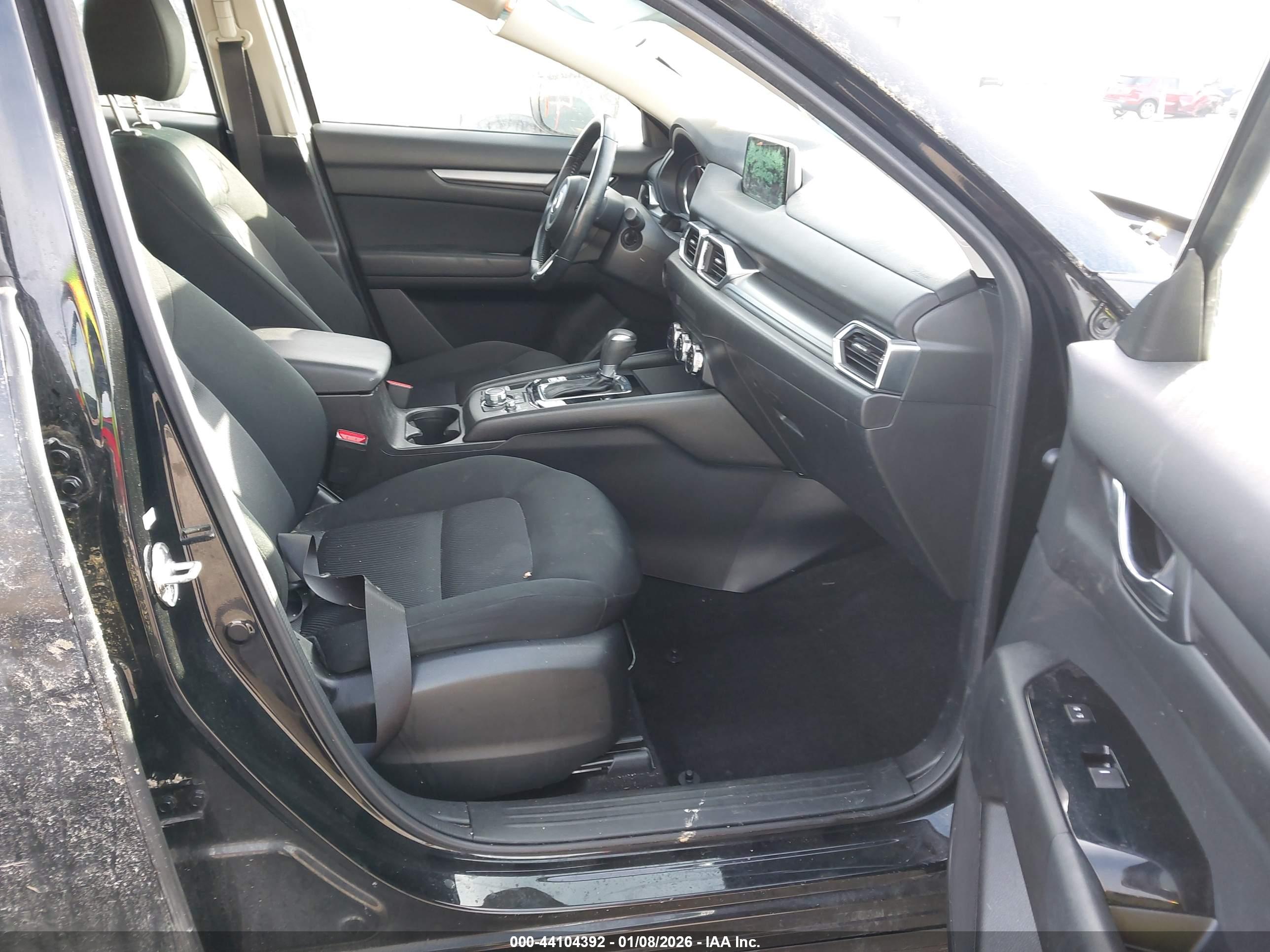 MAZDA CX-5 image 5