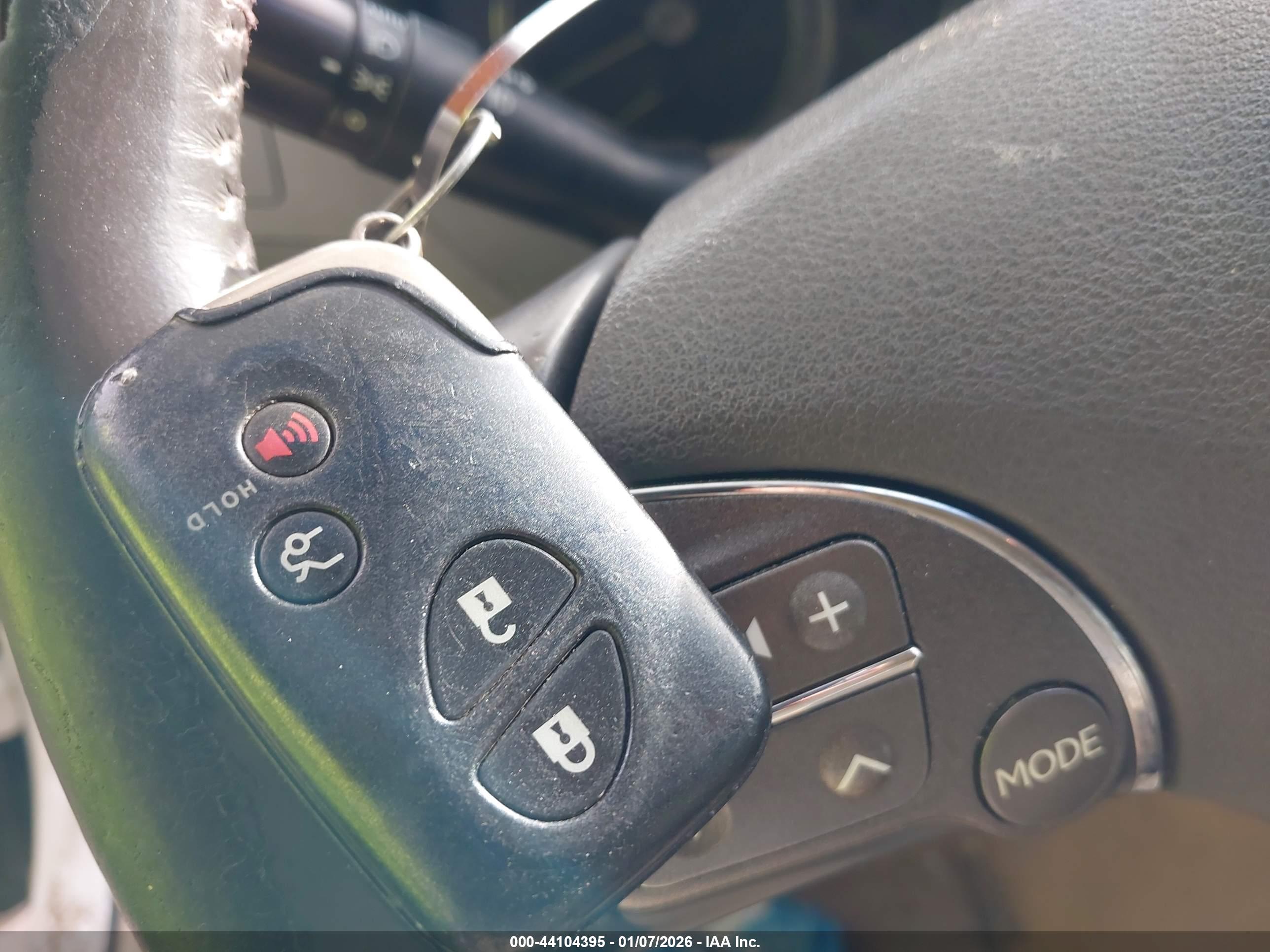 LEXUS ES image 11