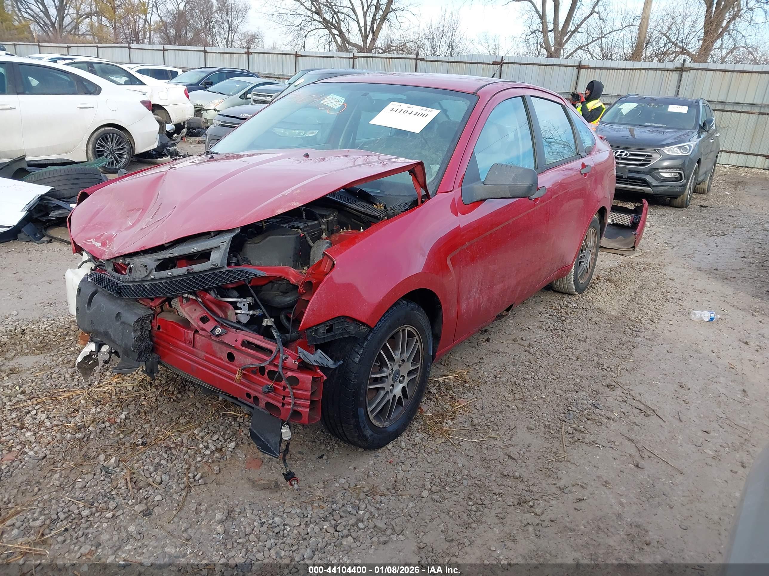FORD FOCUS image 2