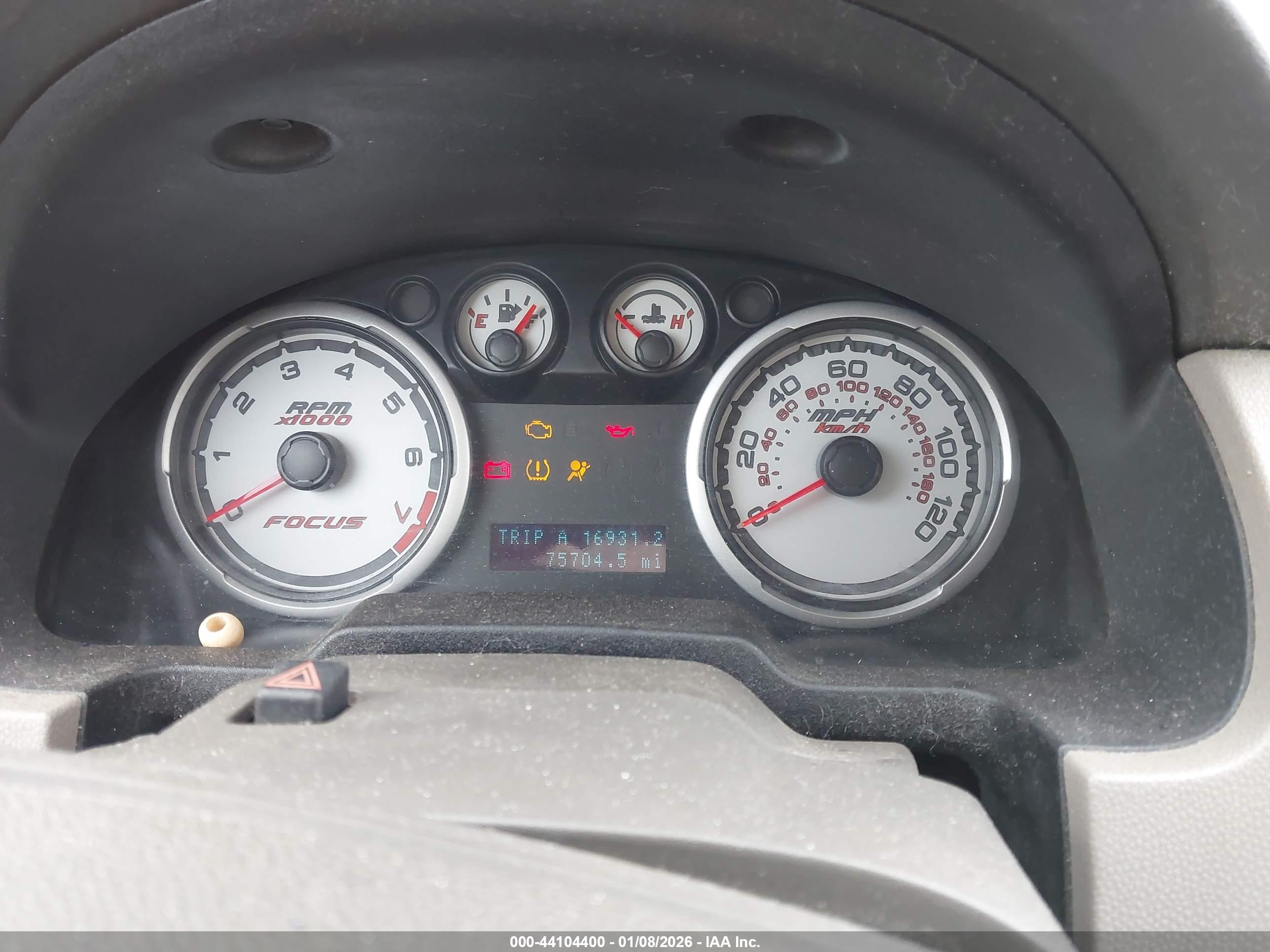 FORD FOCUS image 7
