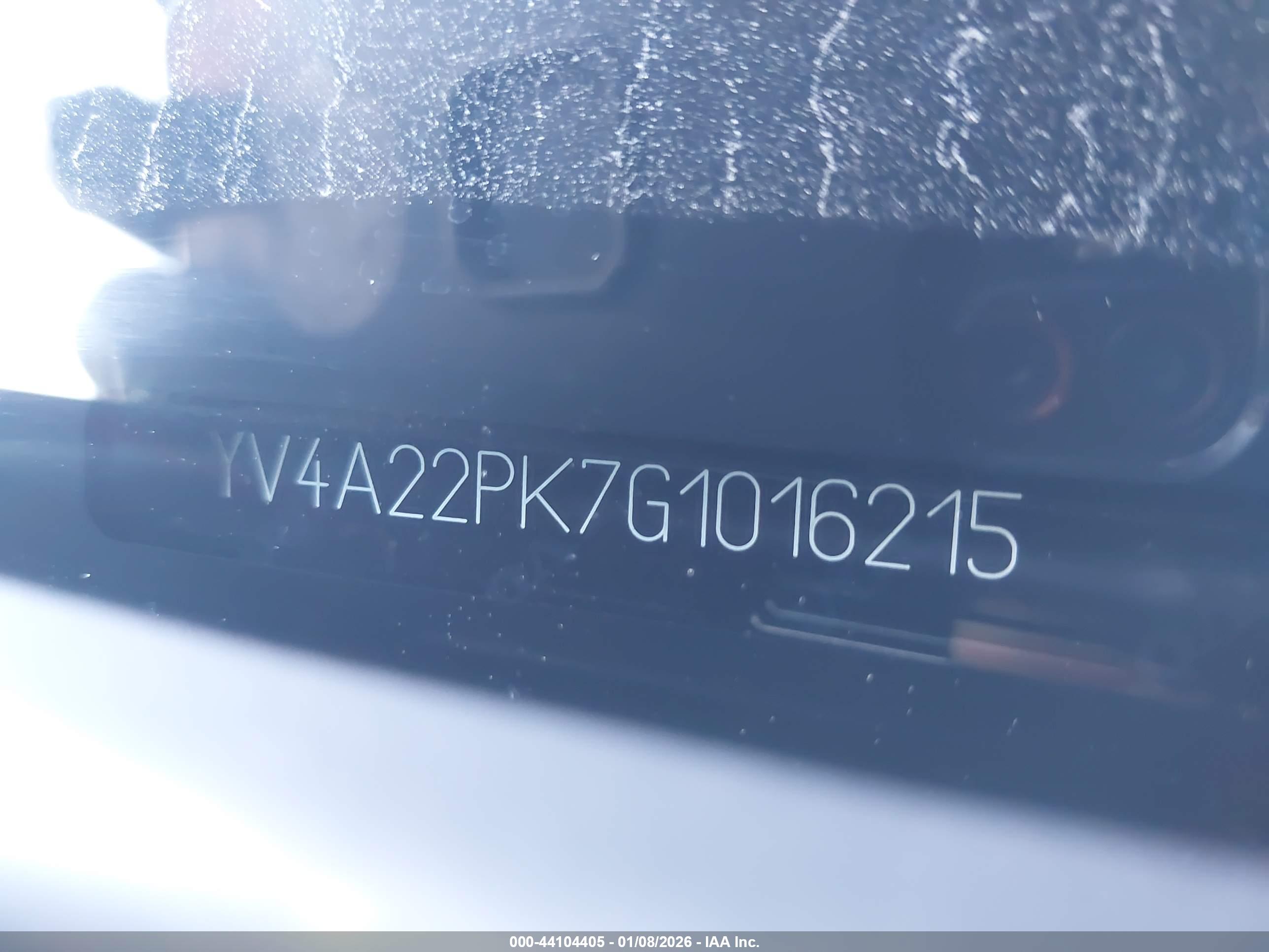 VOLVO XC90 image 9