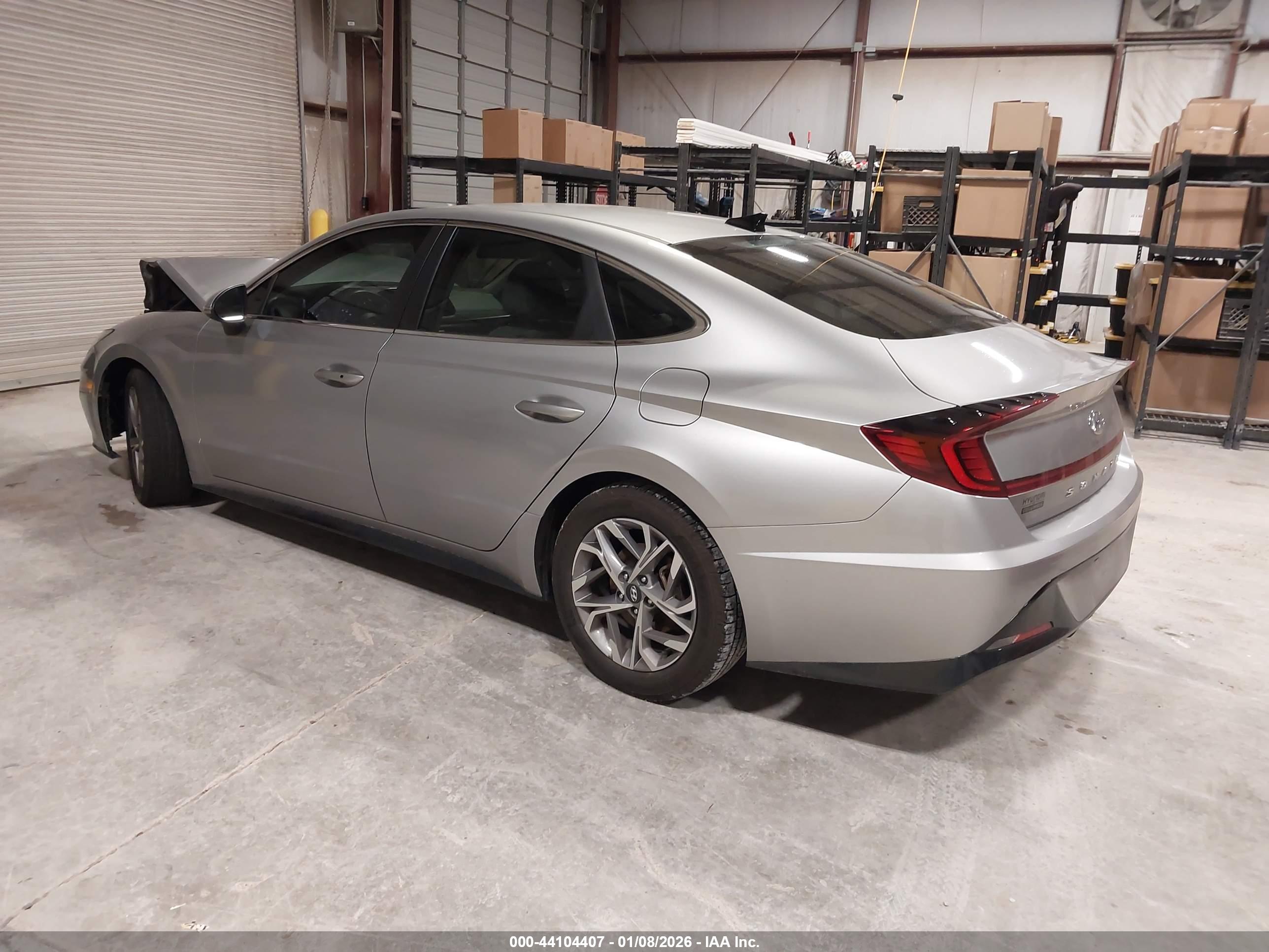 HYUNDAI SONATA image 3