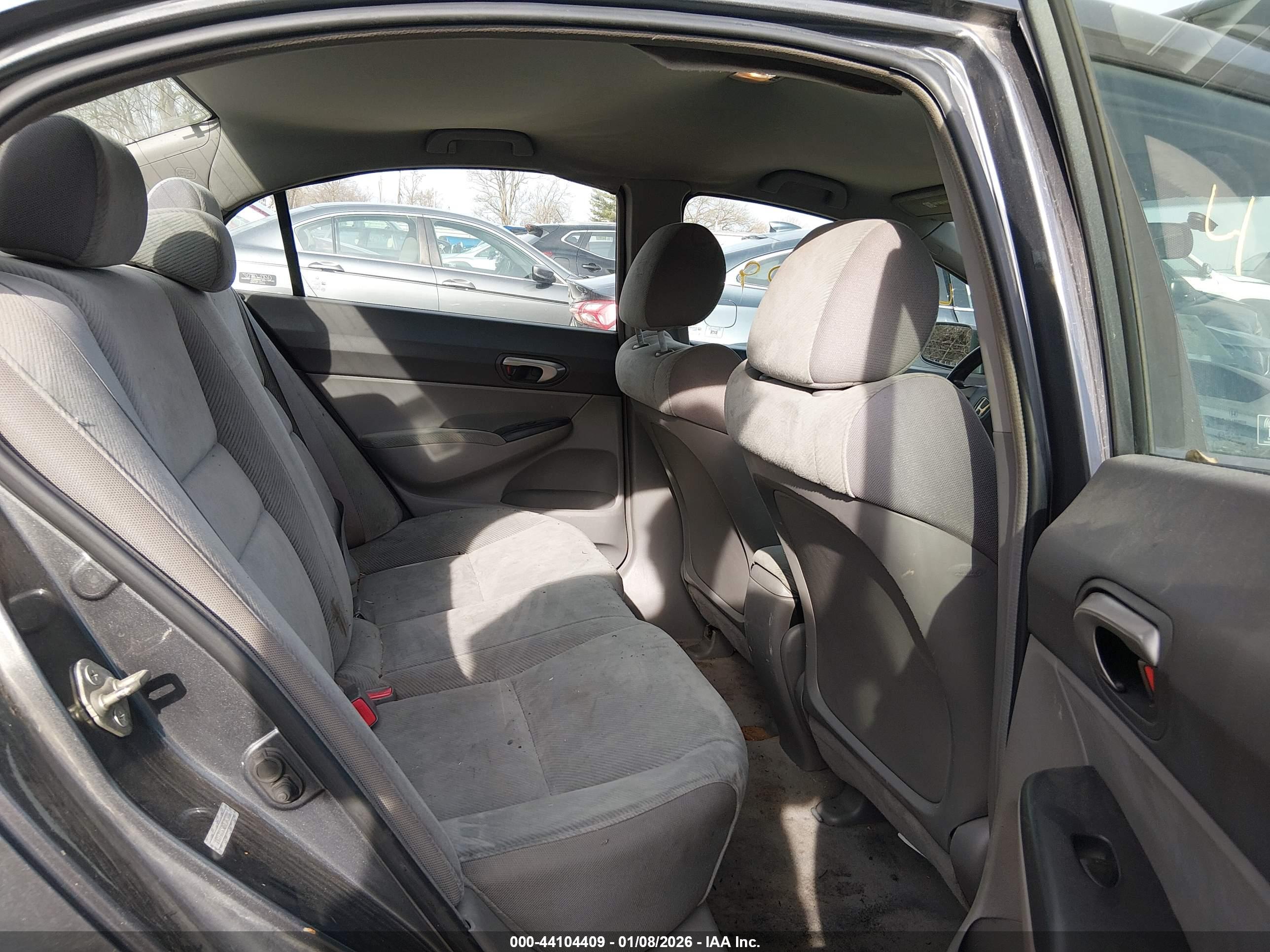 HONDA CIVIC image 8