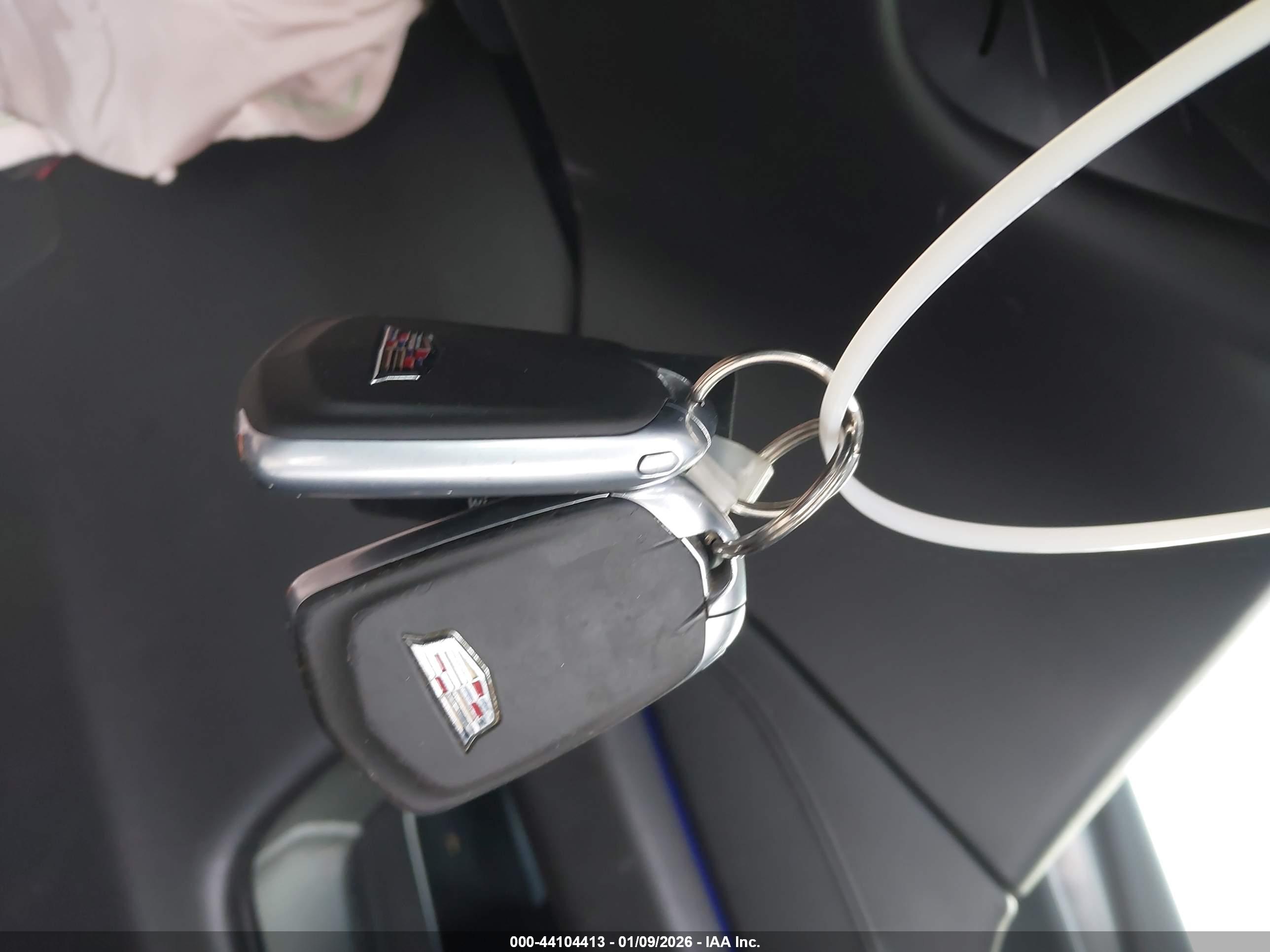 CADILLAC XT5 image 11