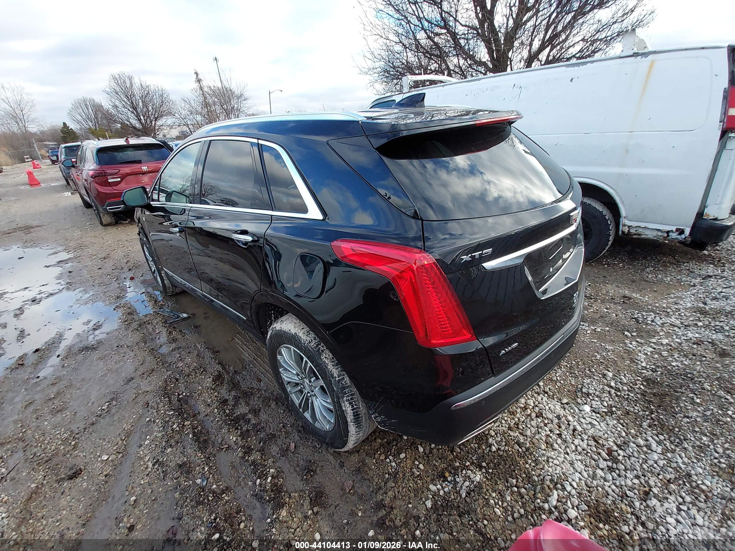 CADILLAC XT5 image 3