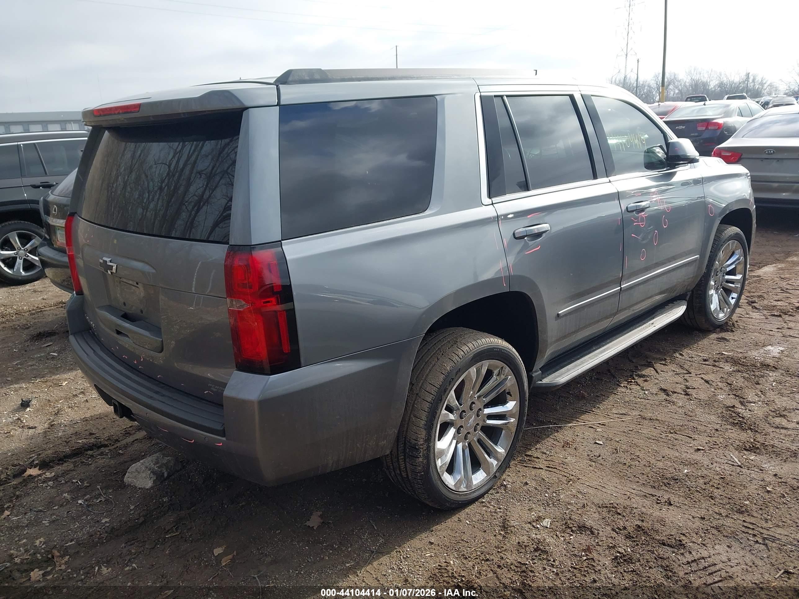 CHEVROLET TAHOE image 4