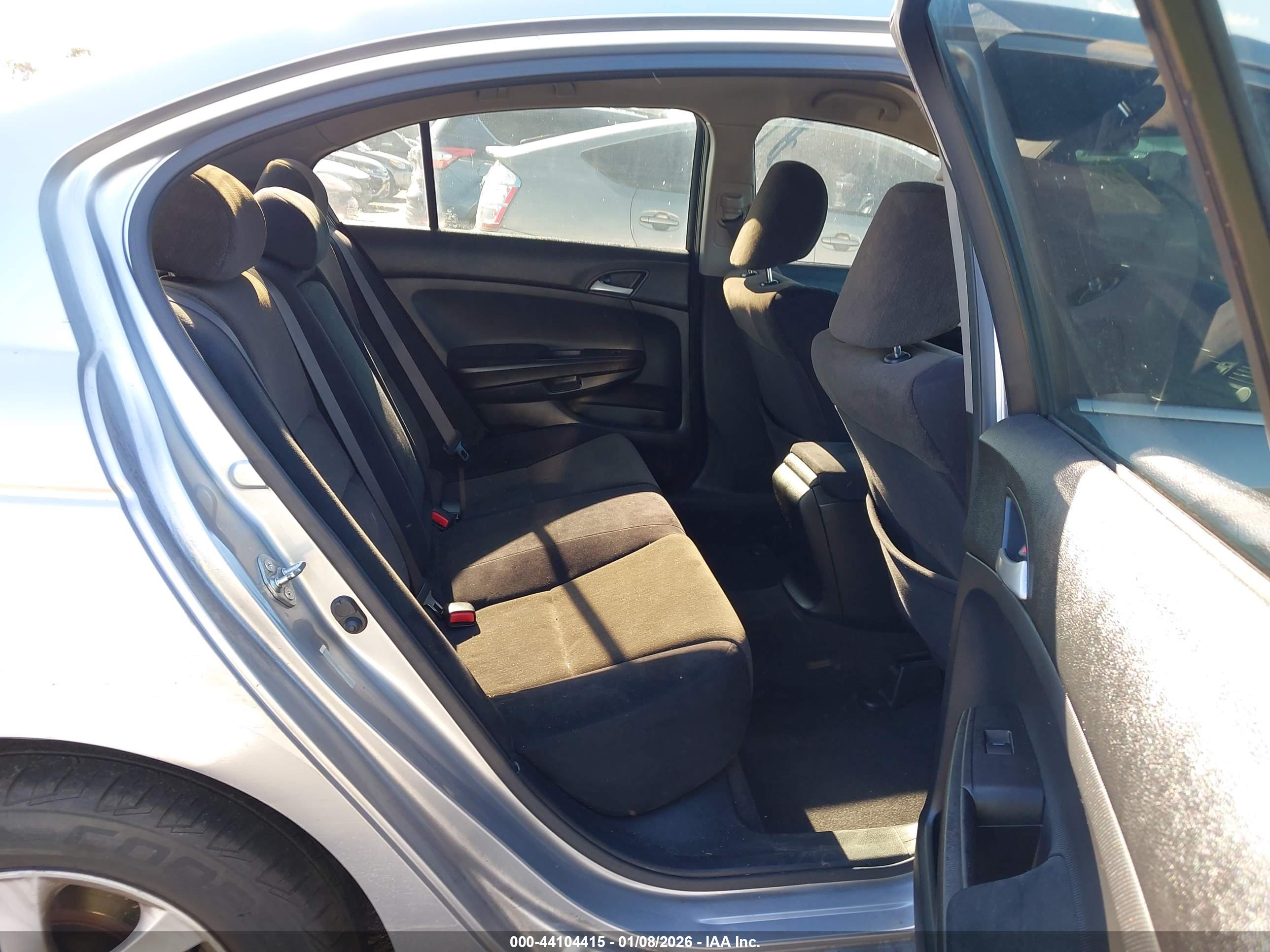 HONDA ACCORD image 8