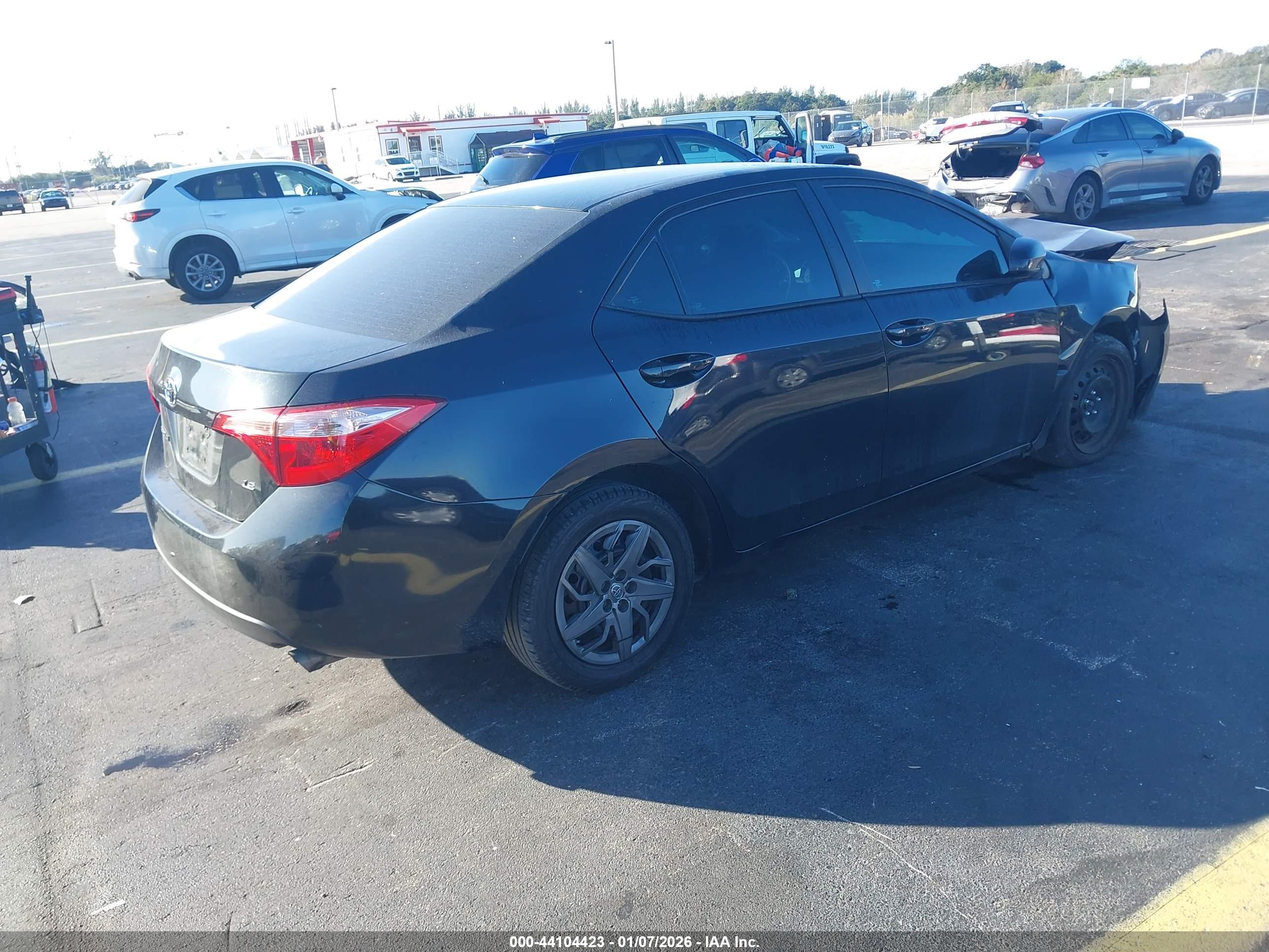 TOYOTA COROLLA image 4
