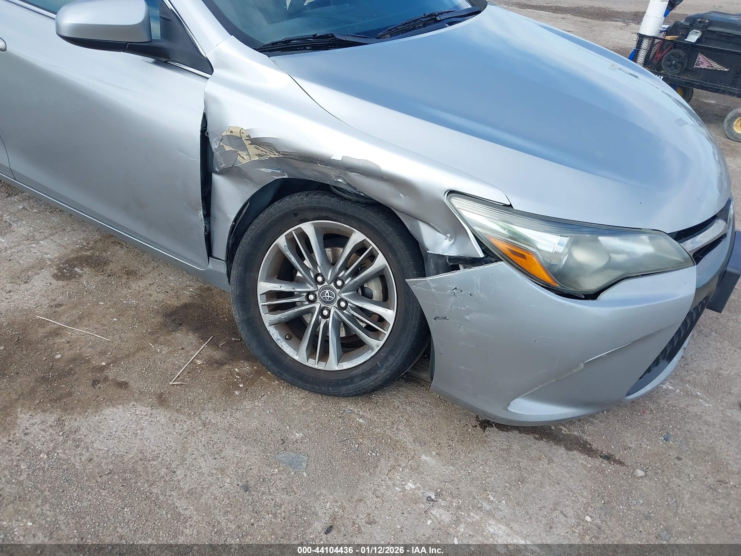 TOYOTA CAMRY image 6