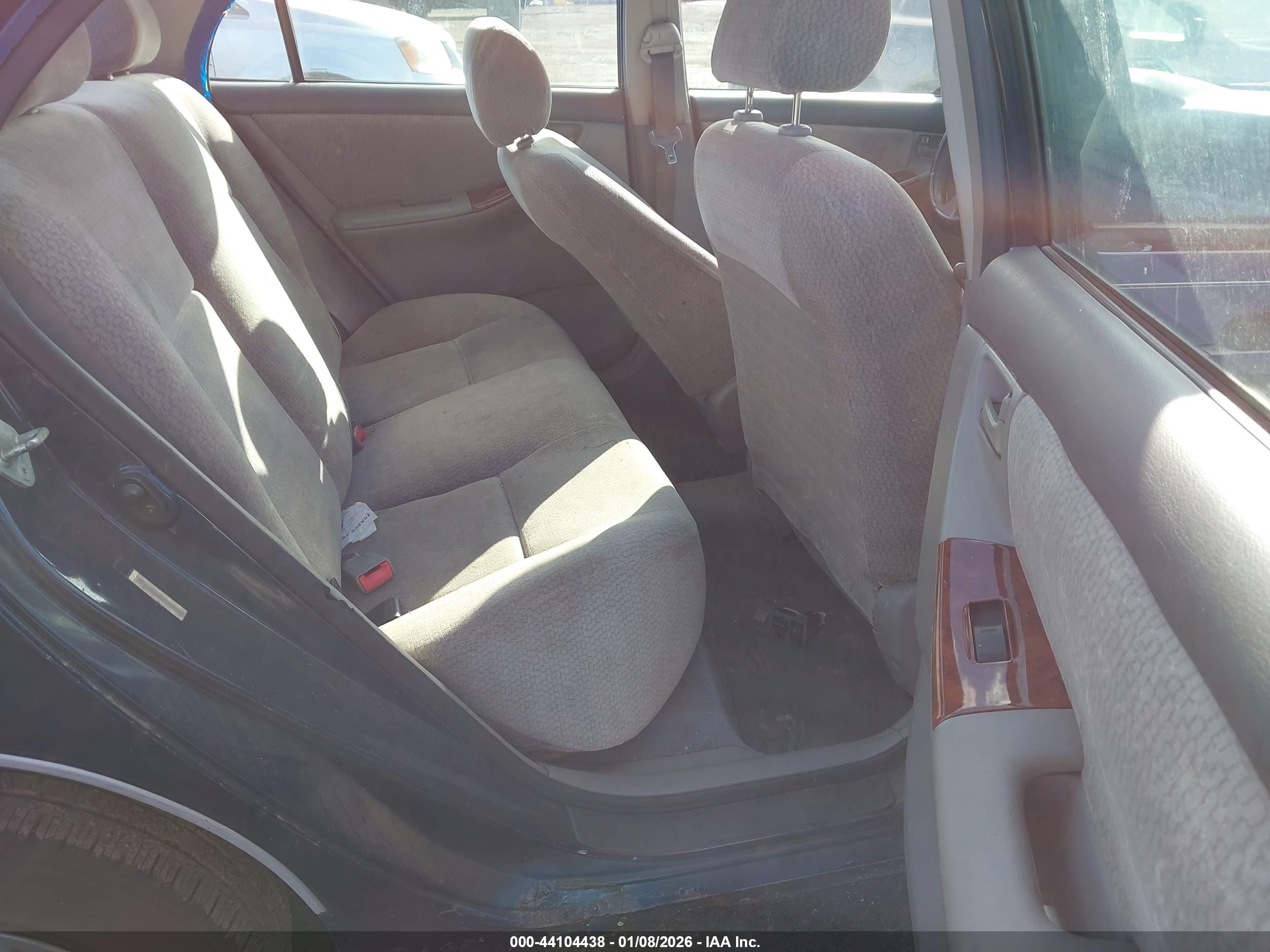 TOYOTA COROLLA image 8