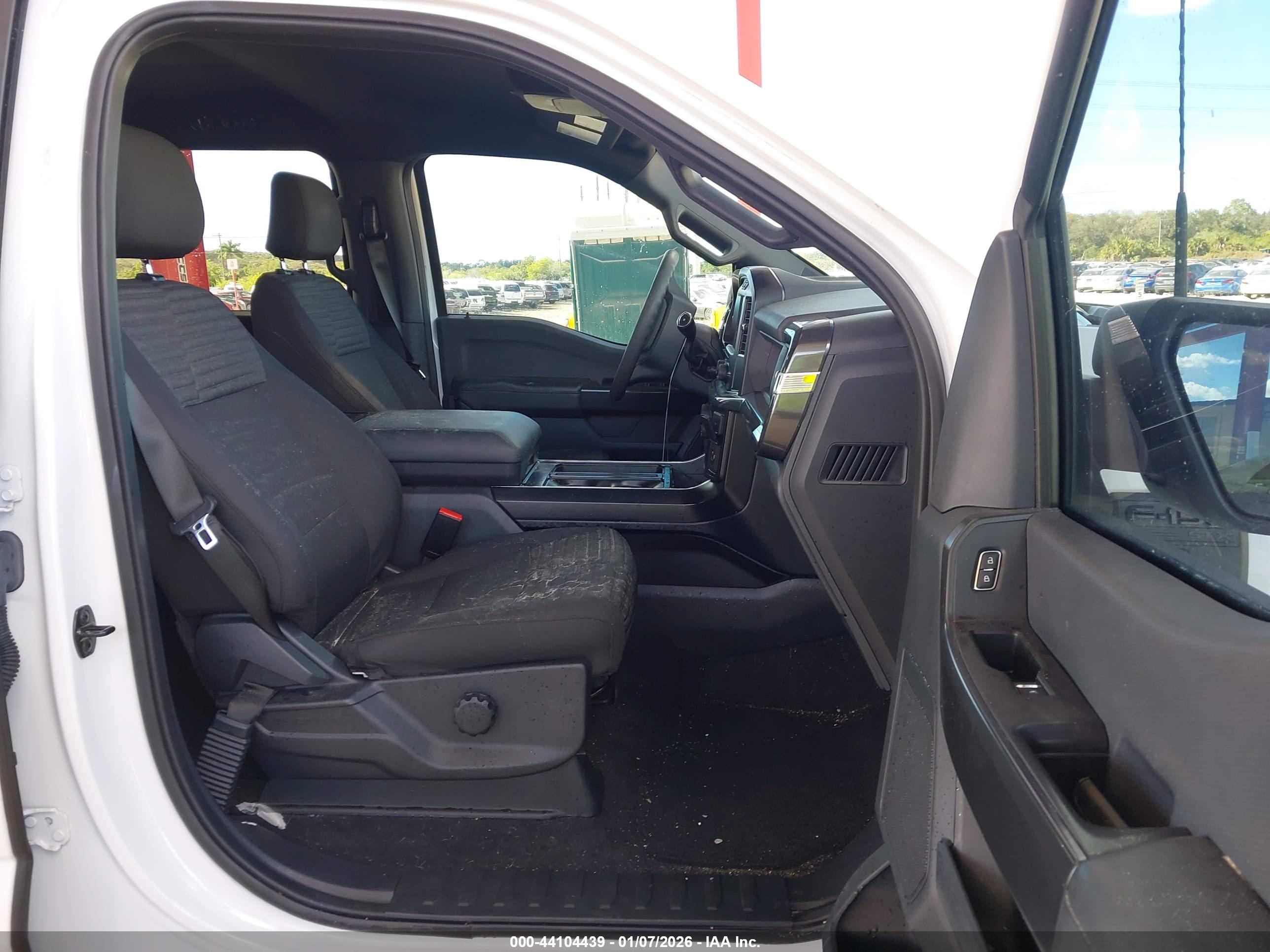 FORD F-150 image 5