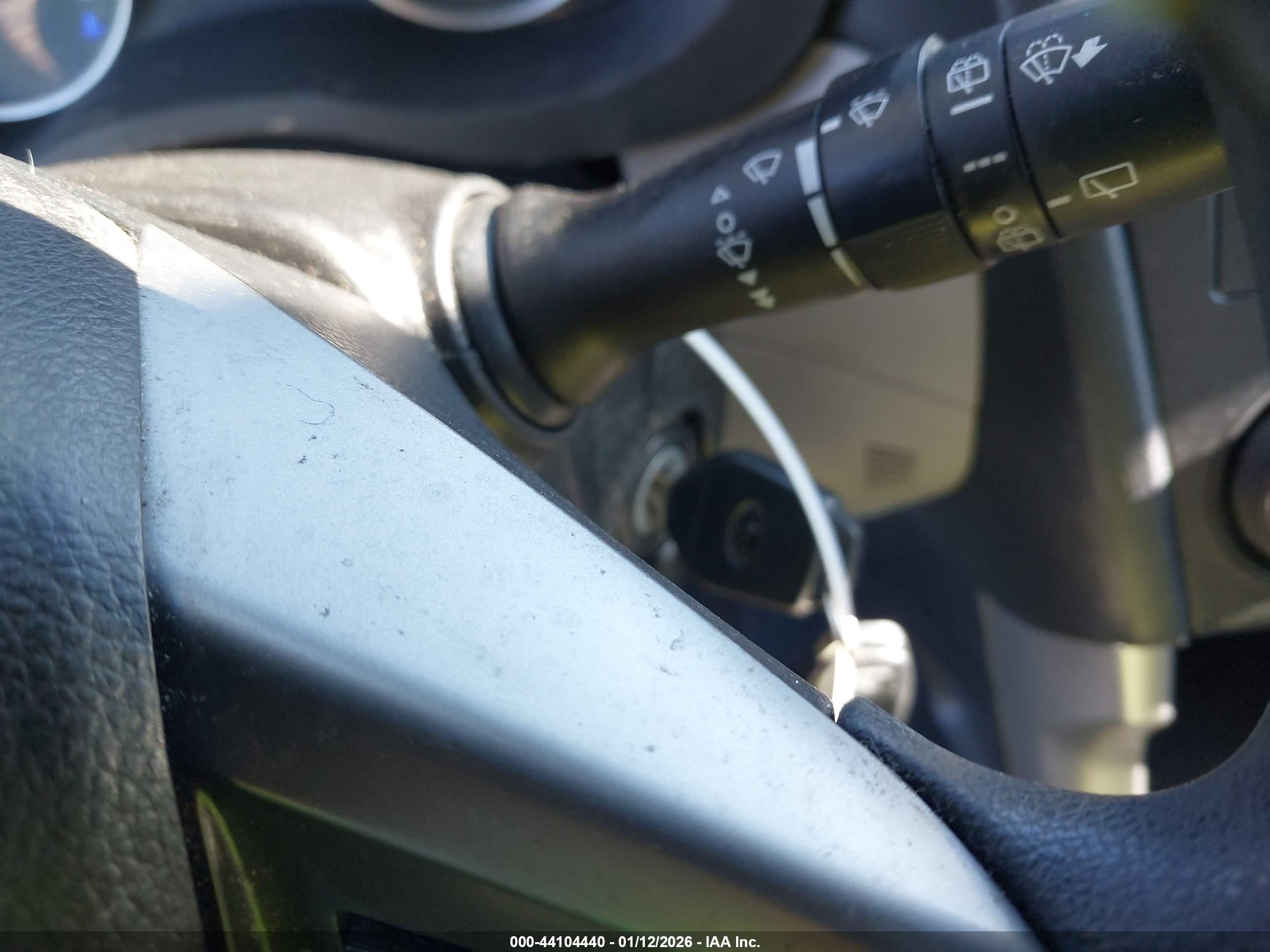 SUBARU FORESTER image 11
