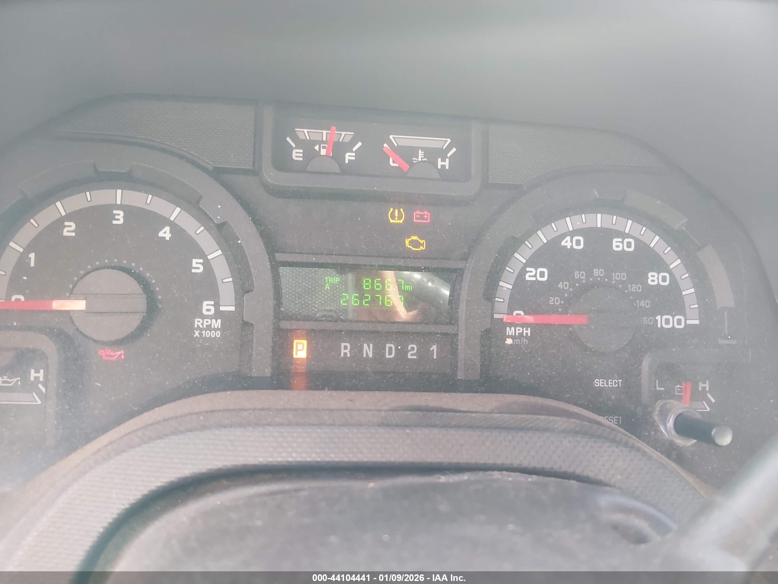 FORD E-350 image 7