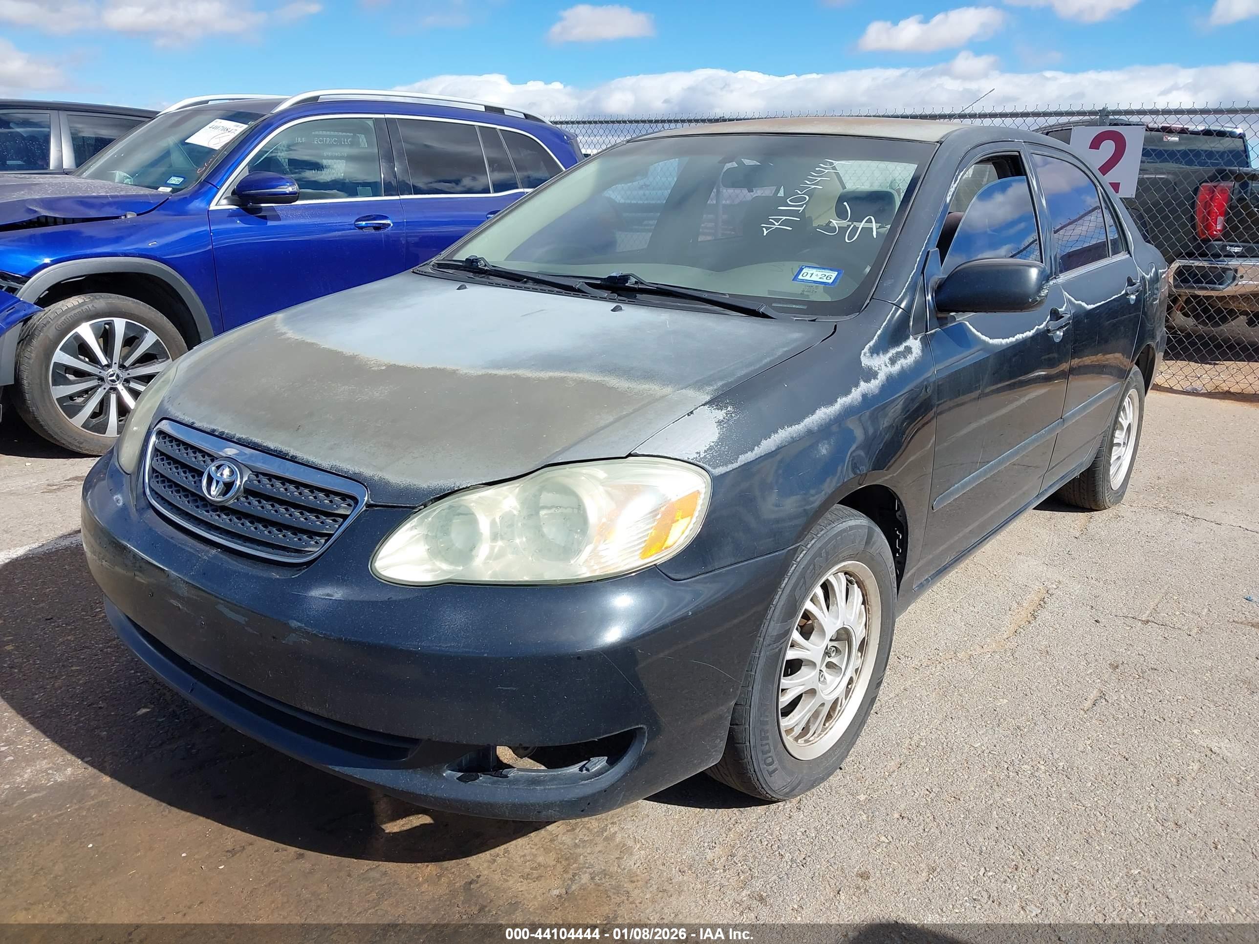 TOYOTA COROLLA image 2