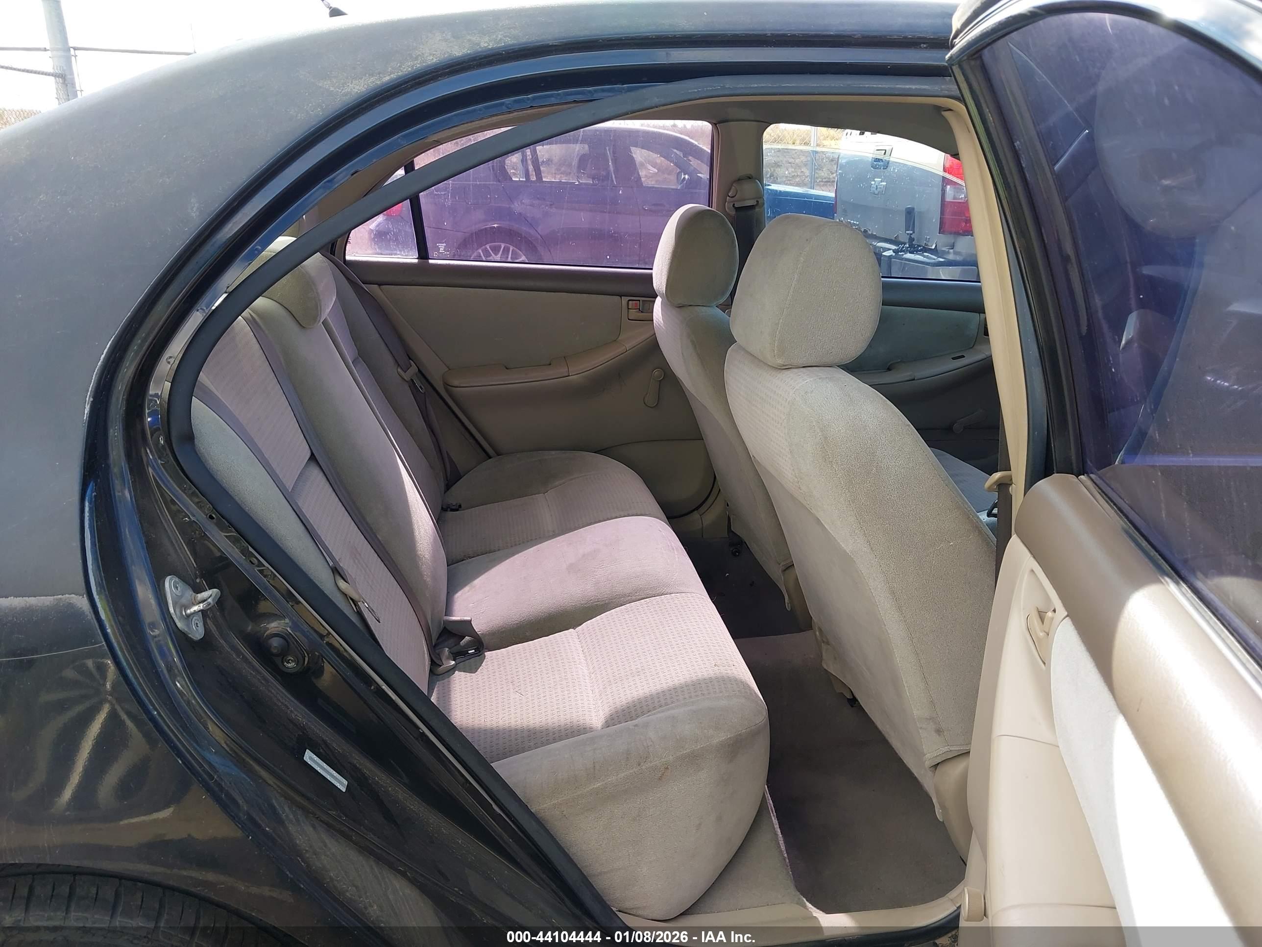 TOYOTA COROLLA image 8