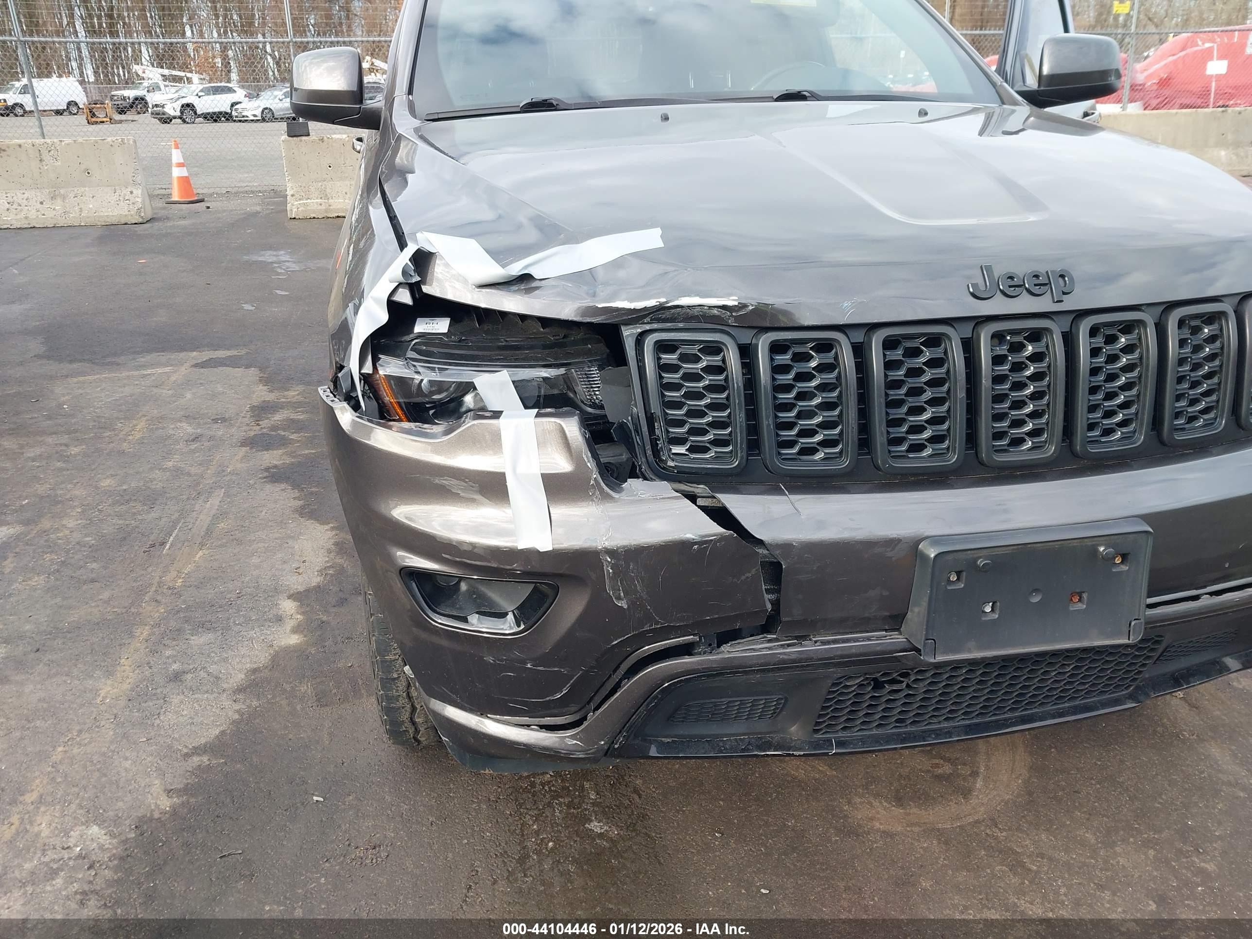 JEEP GRAND image 6