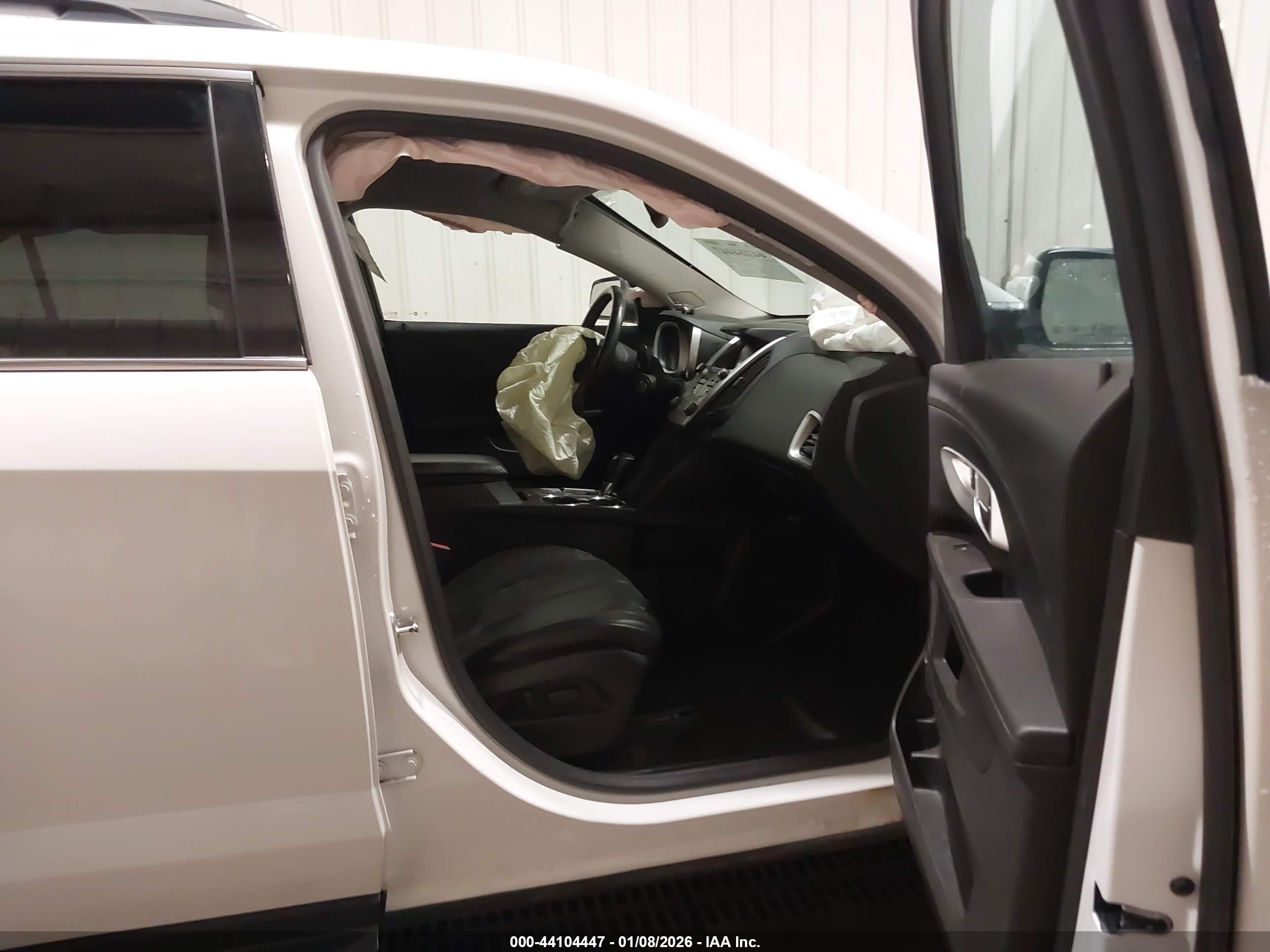 CHEVROLET EQUINOX image 5