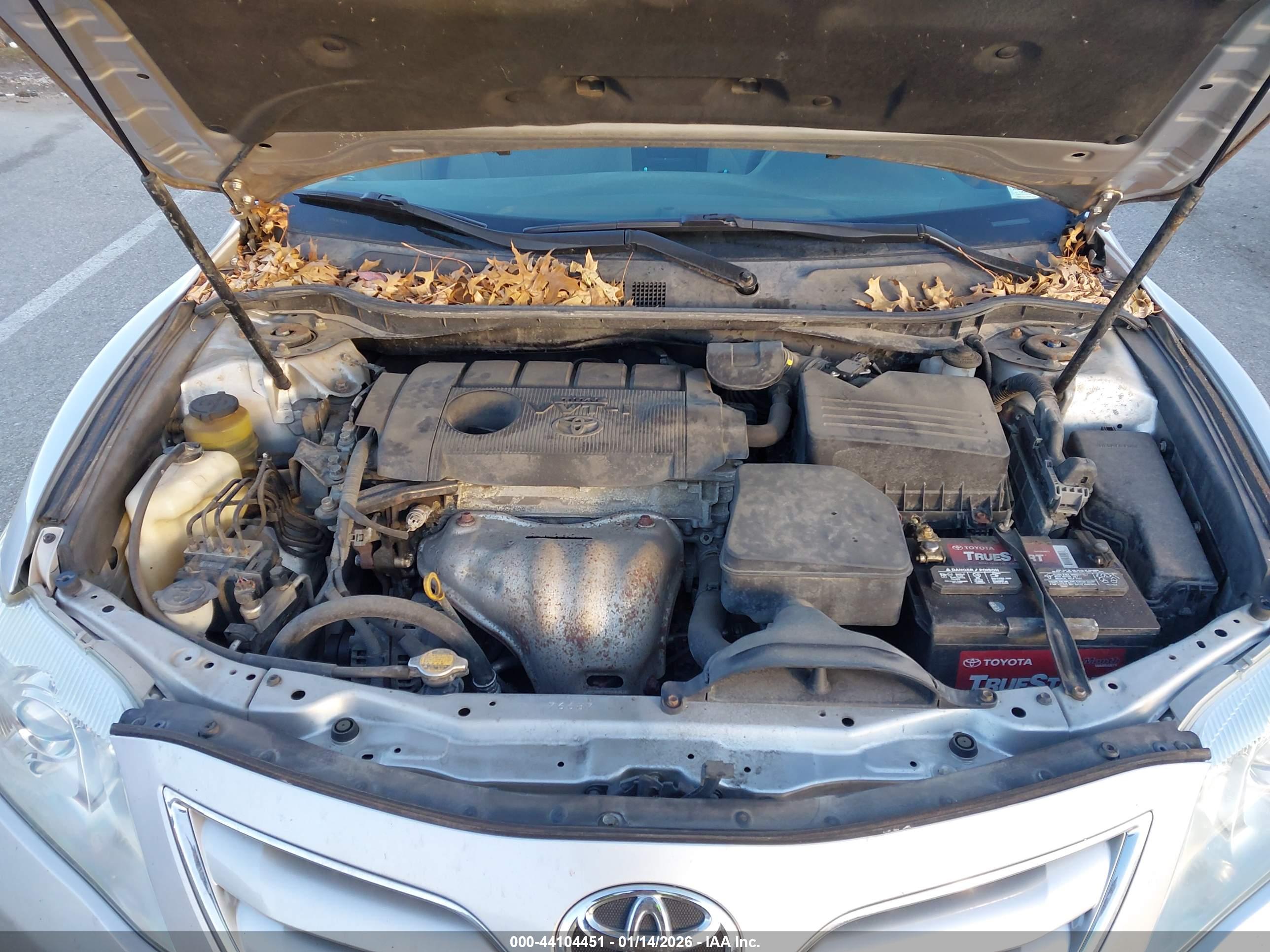 TOYOTA CAMRY image 10