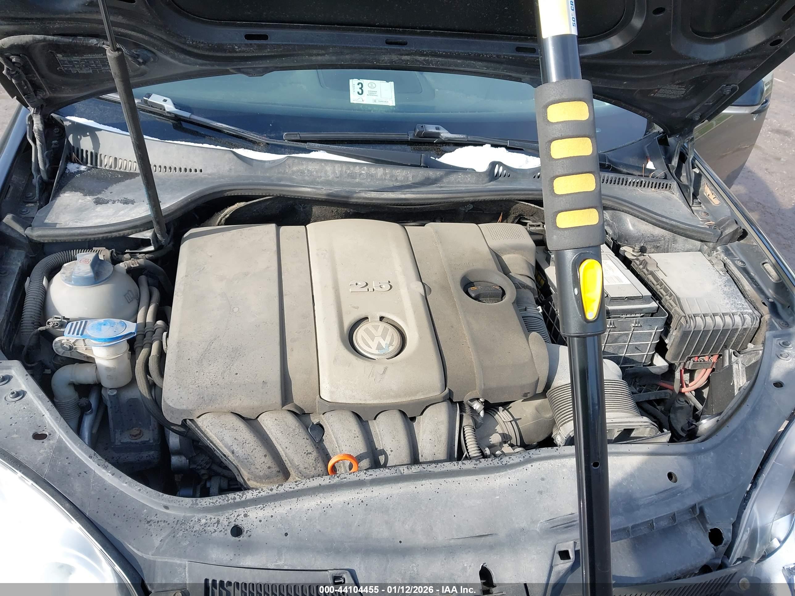 VOLKSWAGEN JETTA image 10