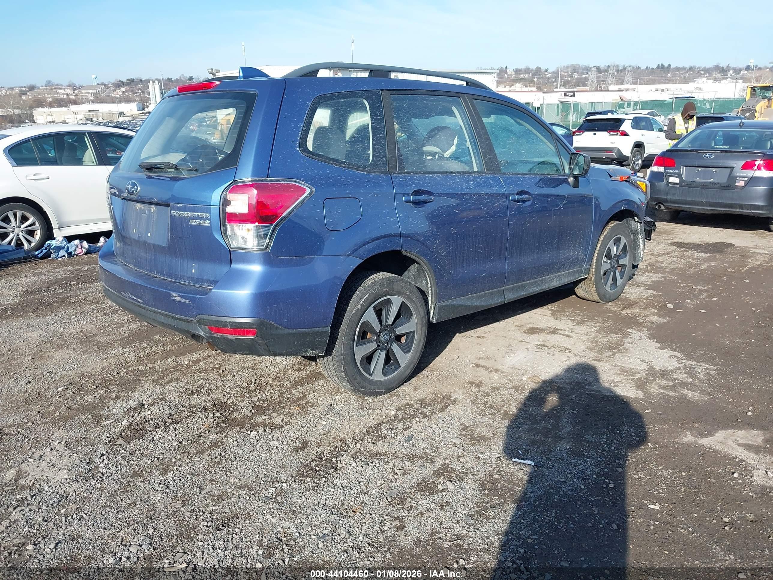 SUBARU FORESTER image 4