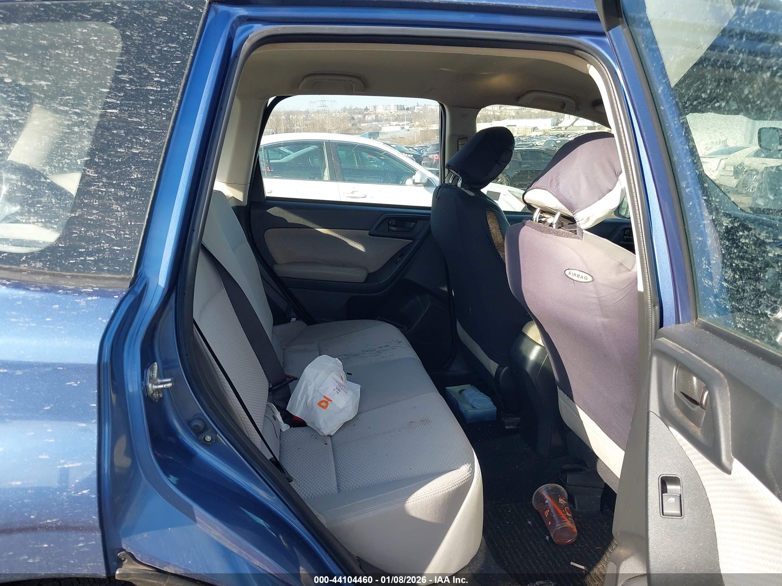 SUBARU FORESTER image 8