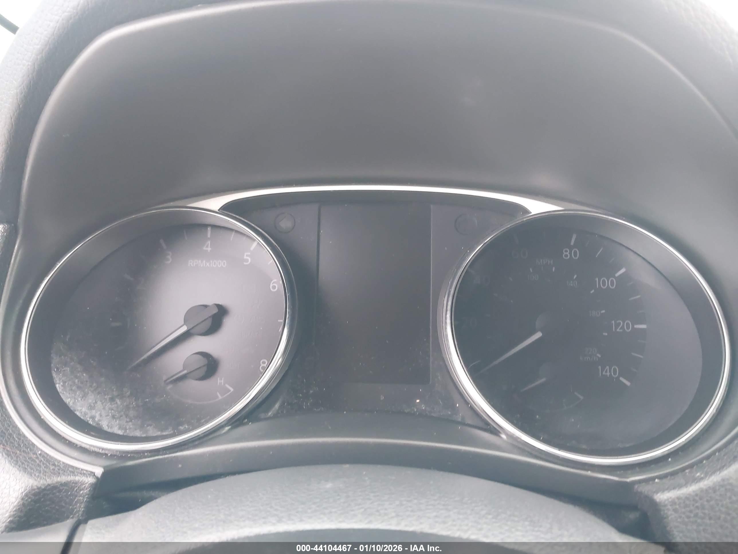 NISSAN ROGUE image 7