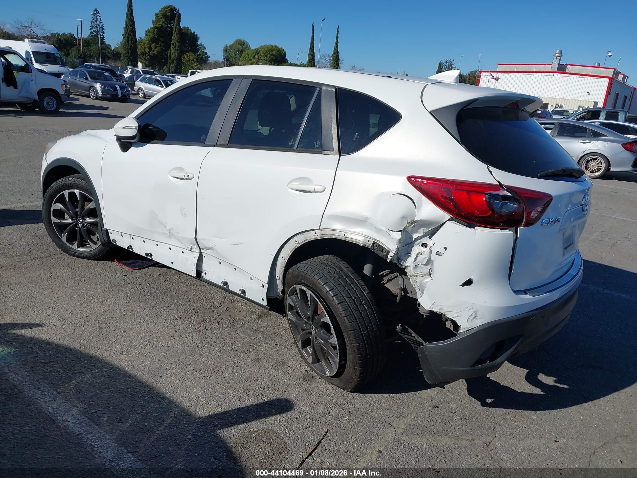 MAZDA CX-5 image 3
