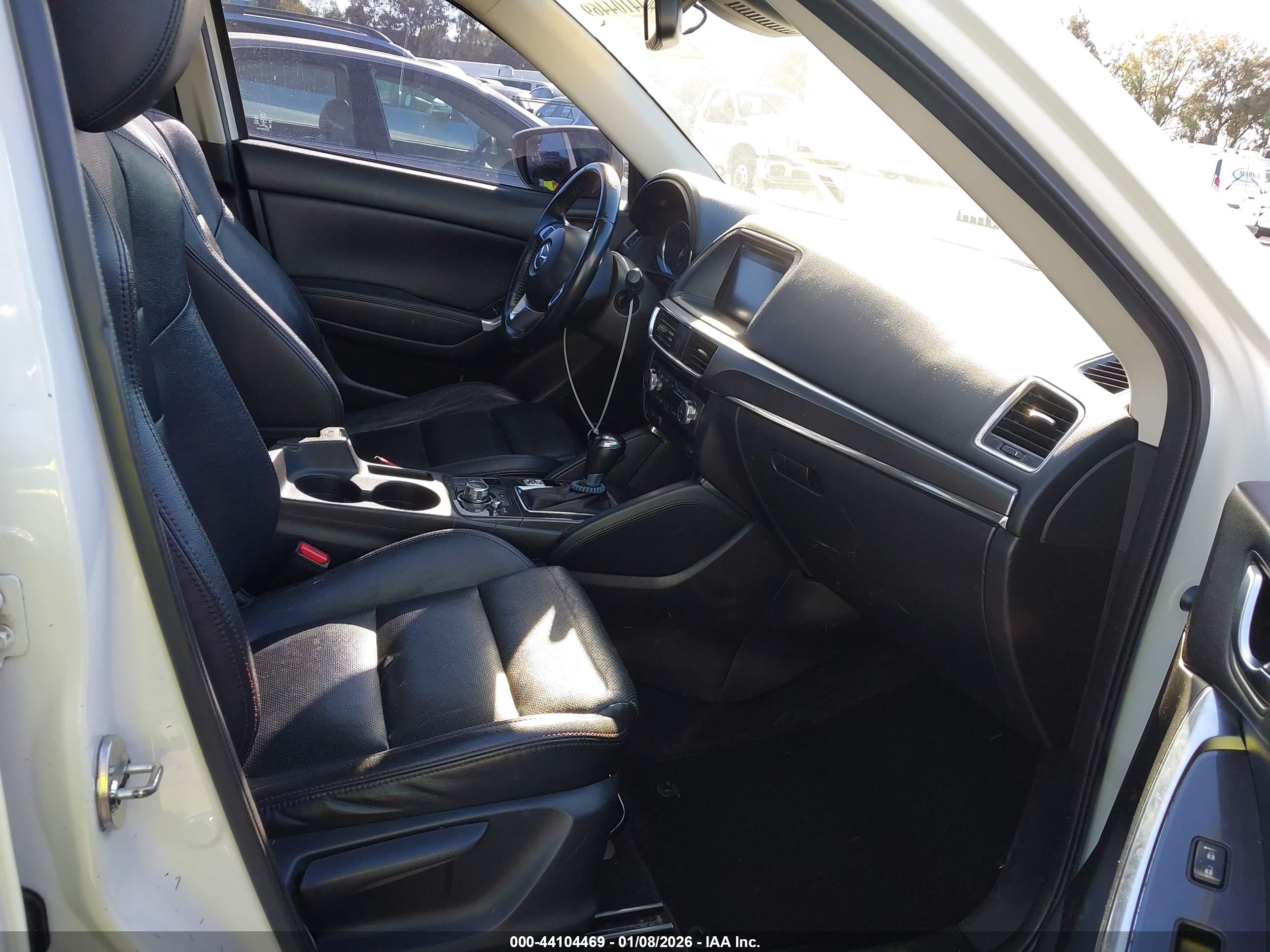 MAZDA CX-5 image 5