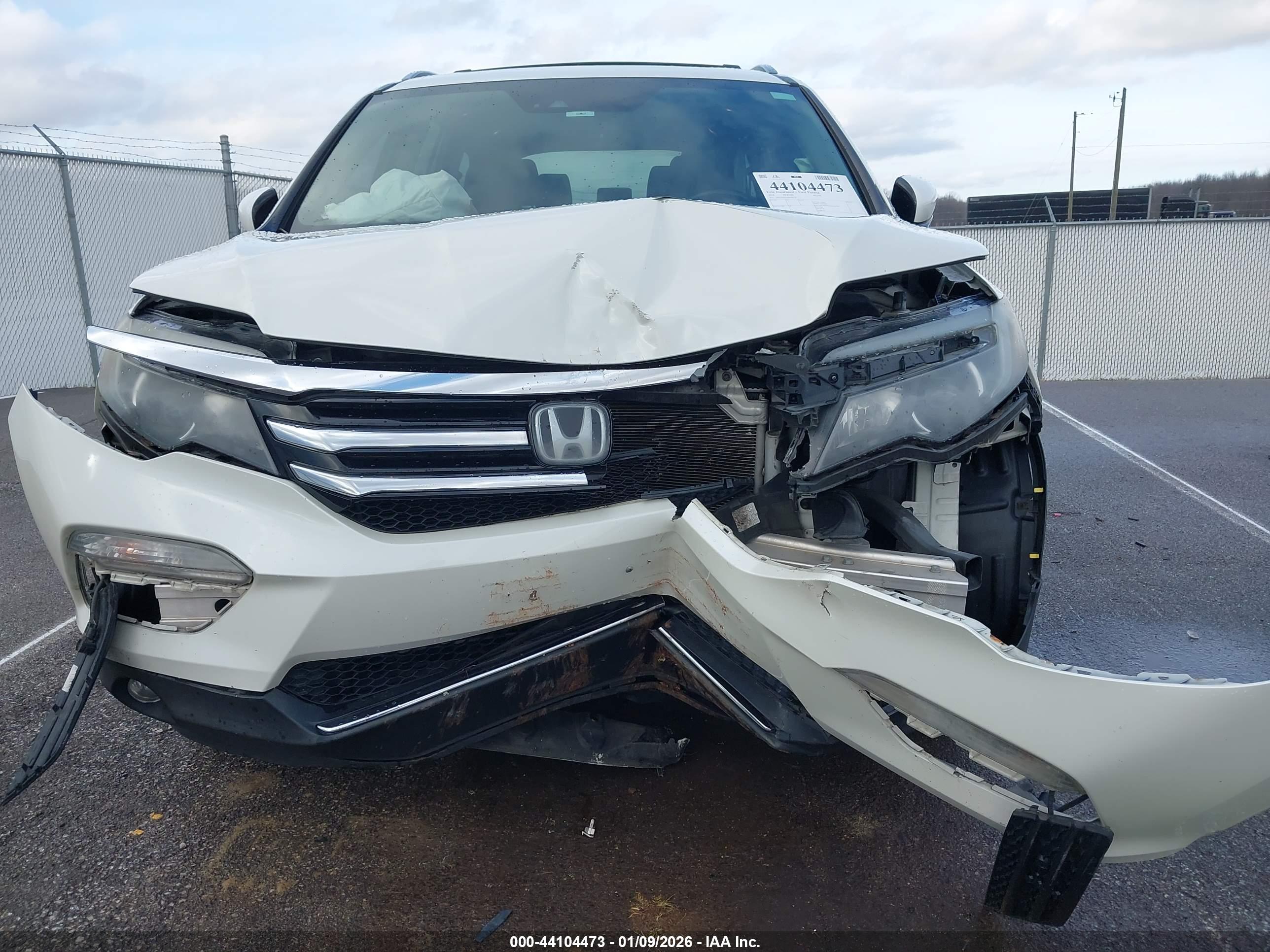 HONDA PILOT image 6