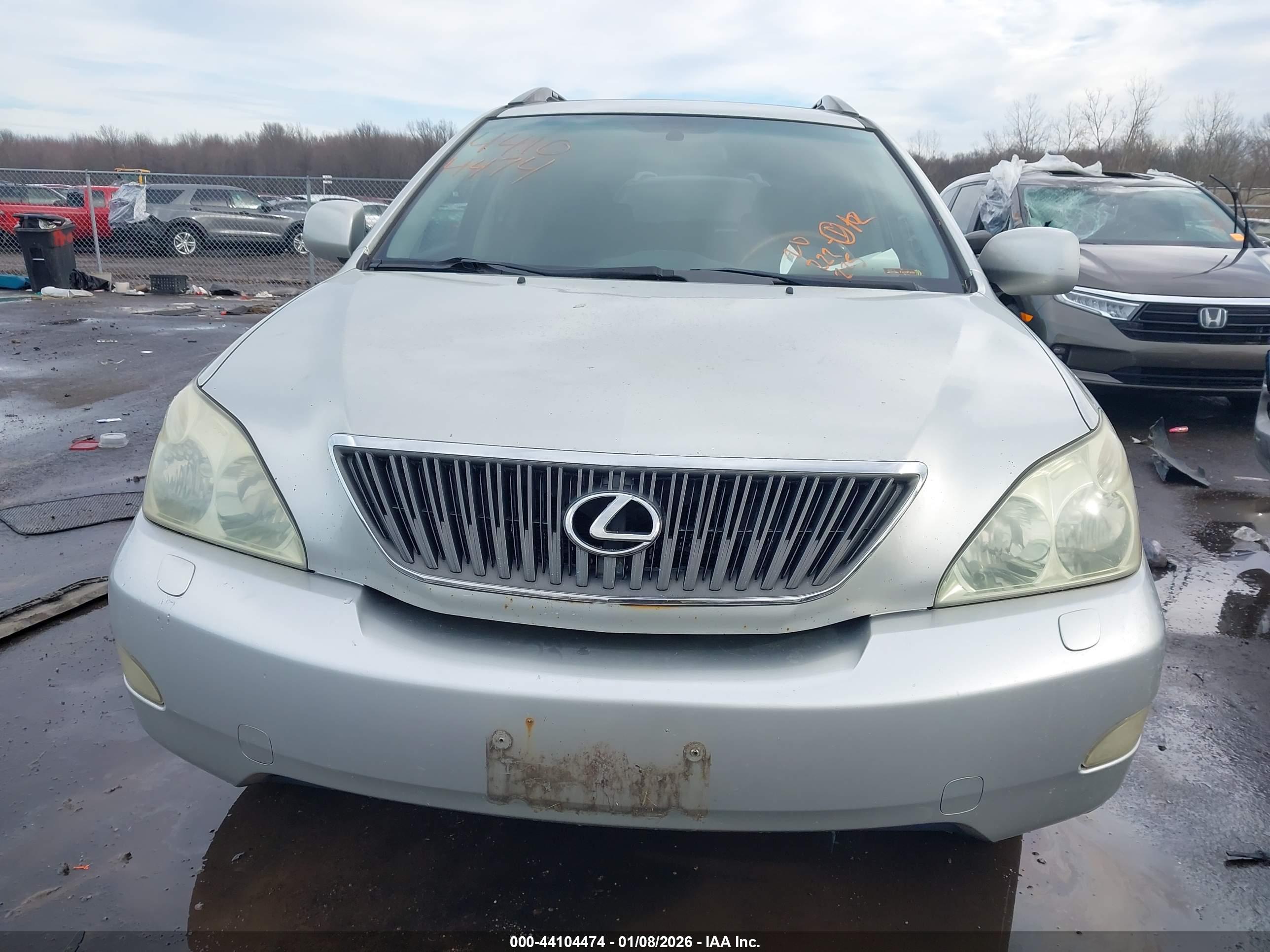 LEXUS RX image 6