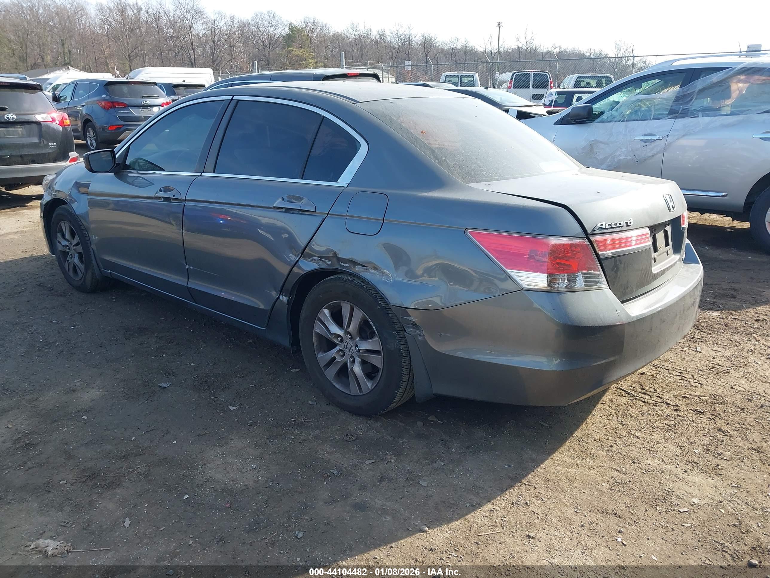 HONDA ACCORD image 3