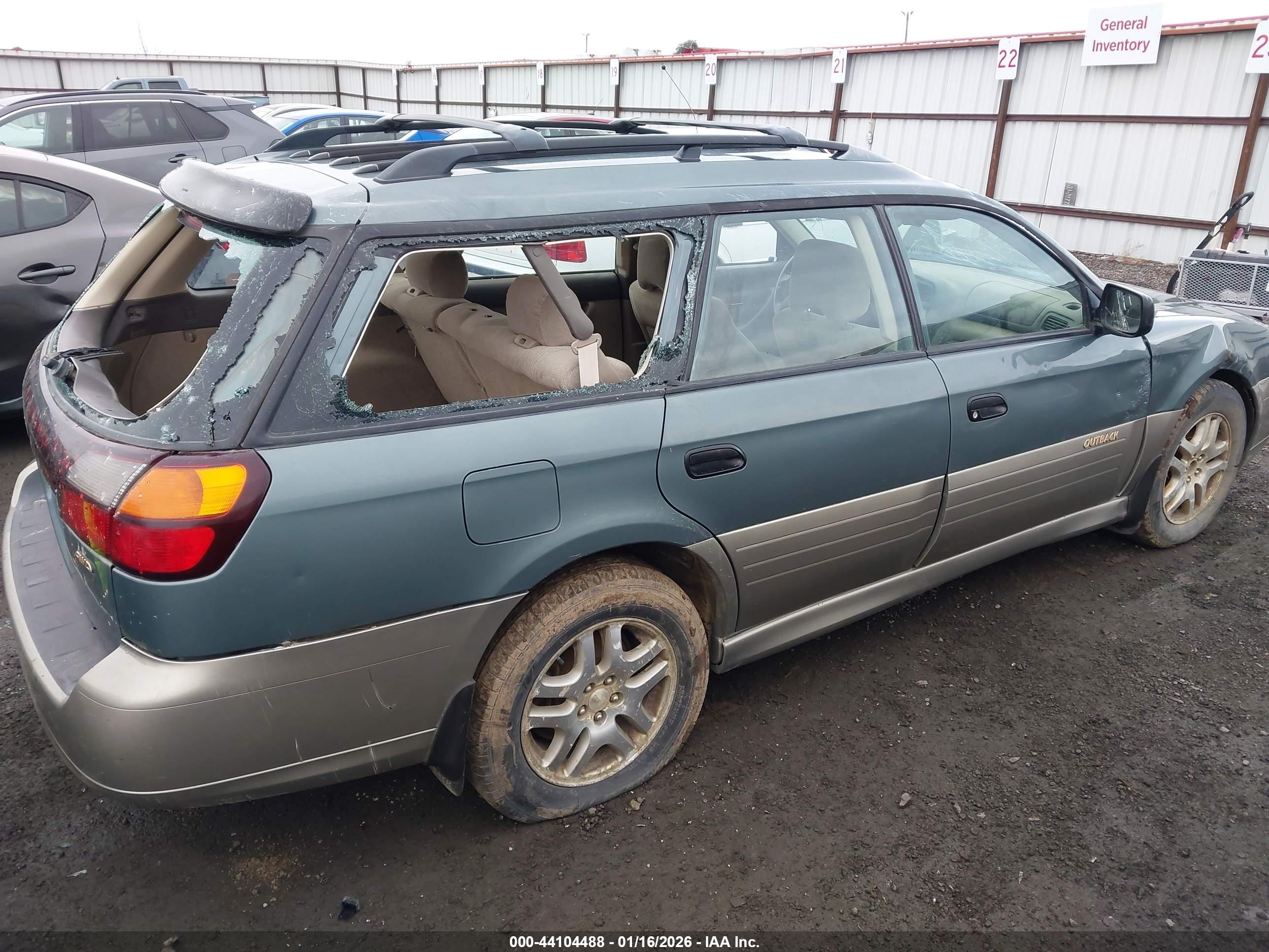 SUBARU OUTBACK image 4