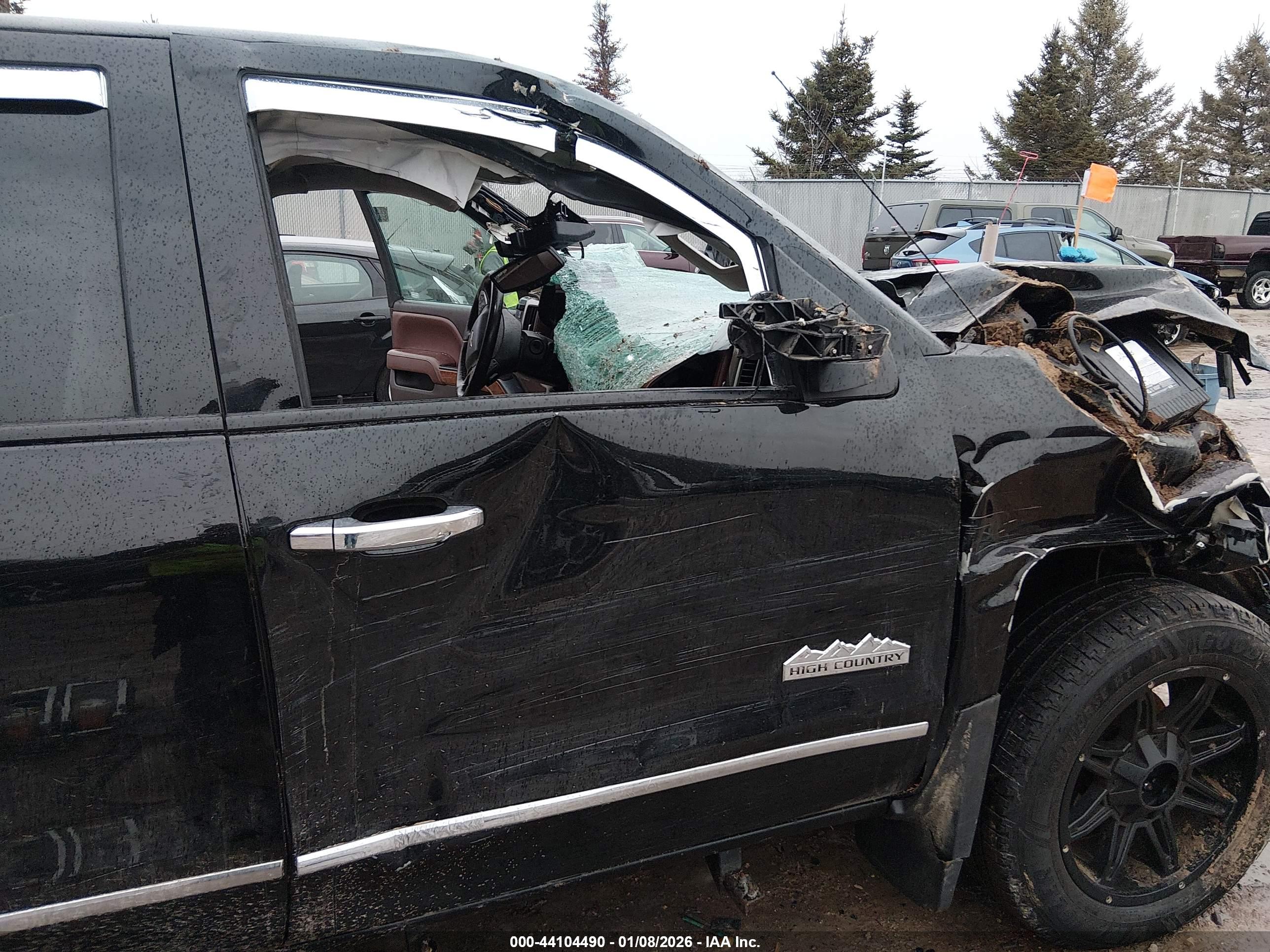 CHEVROLET SILVERADO image 6