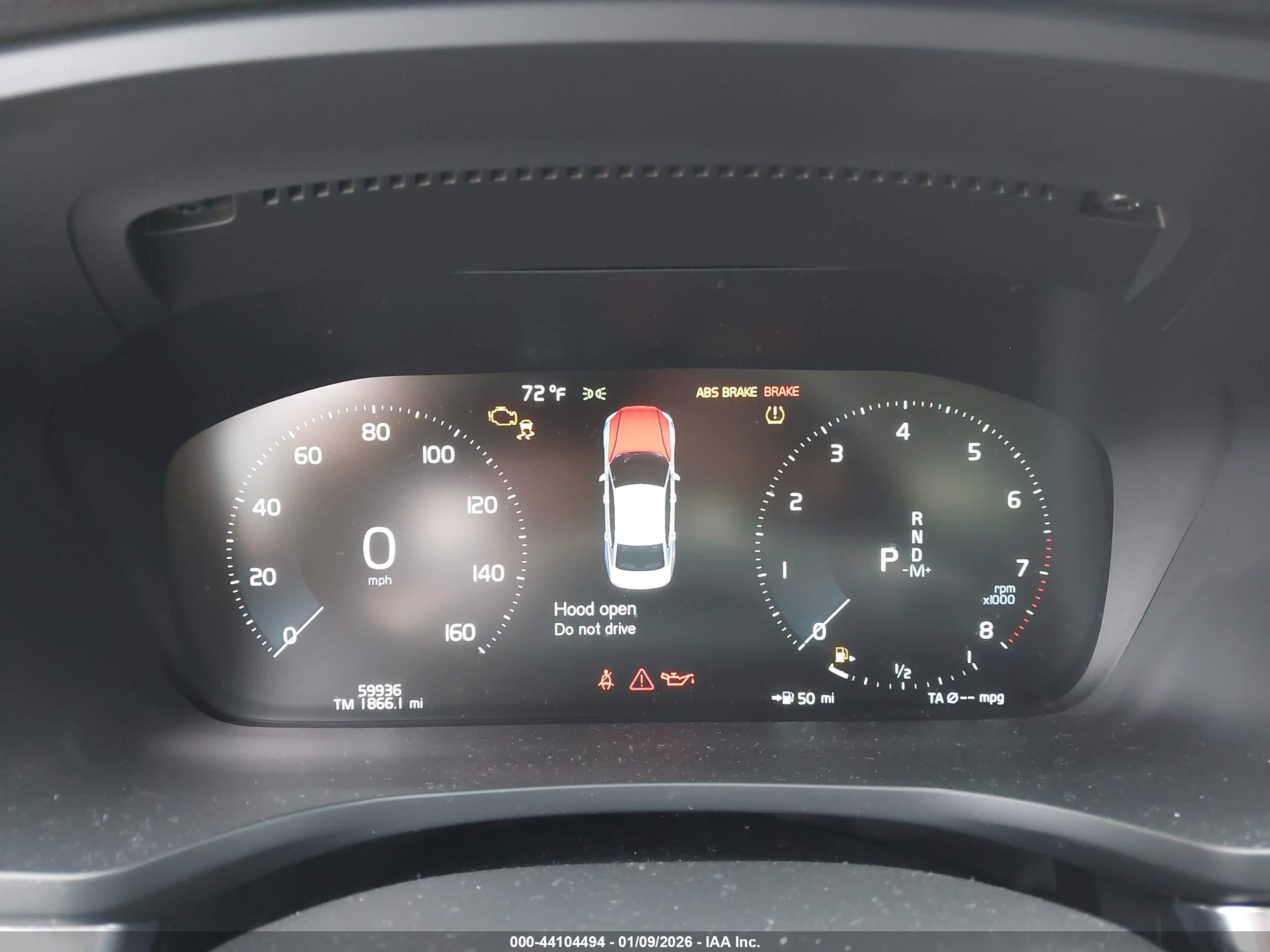 VOLVO S60 image 7