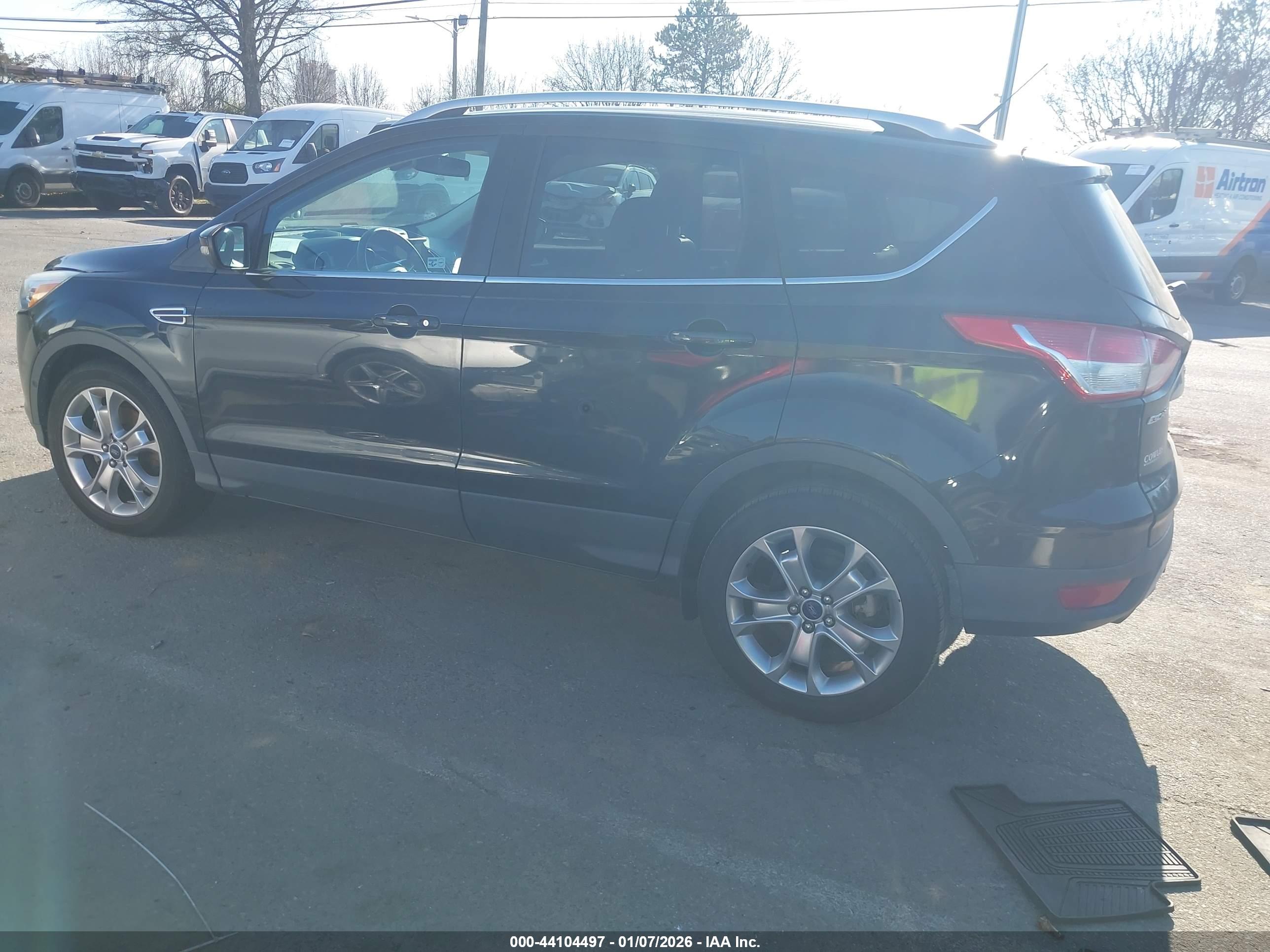 FORD ESCAPE image 3
