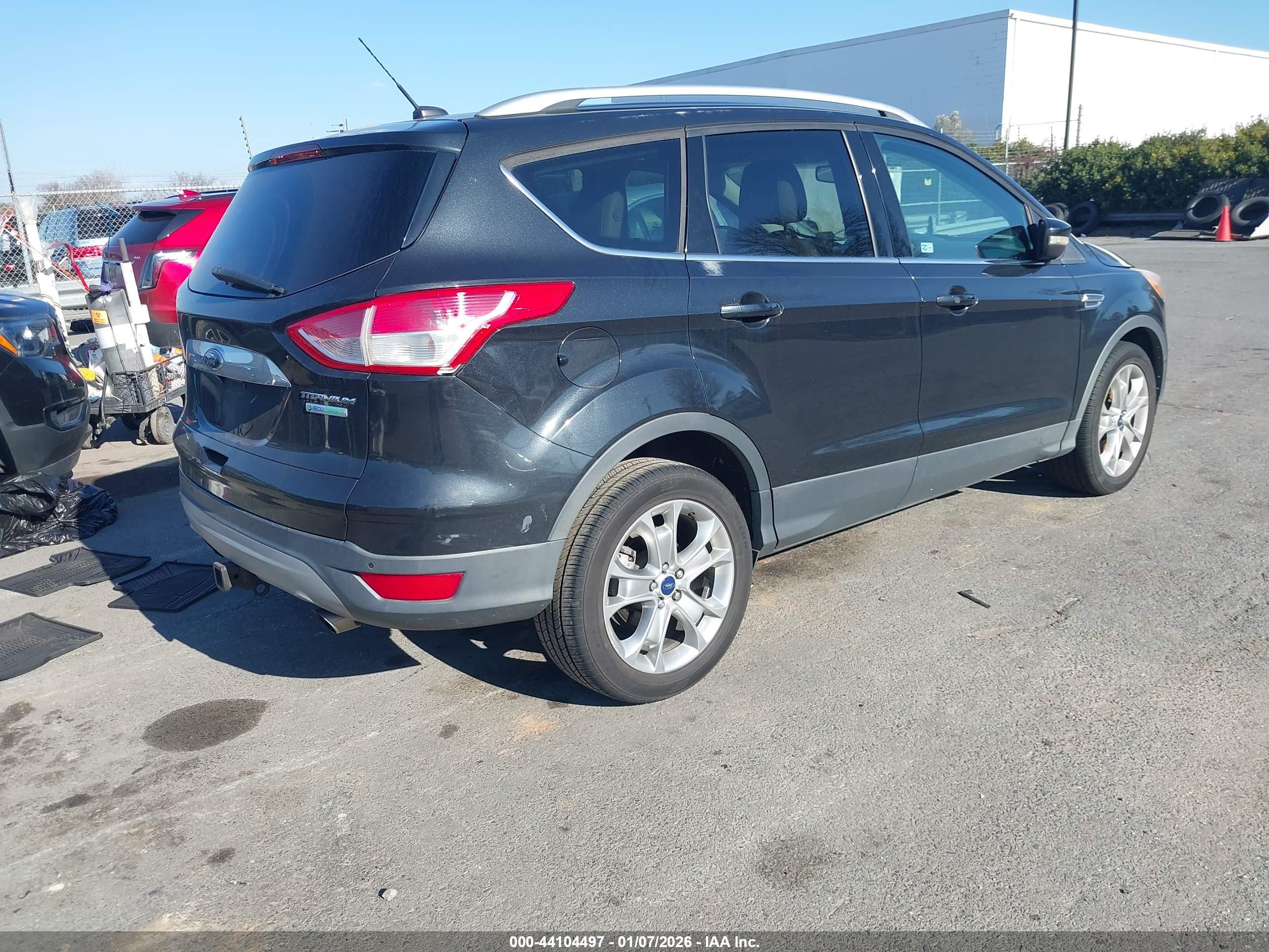 FORD ESCAPE image 4