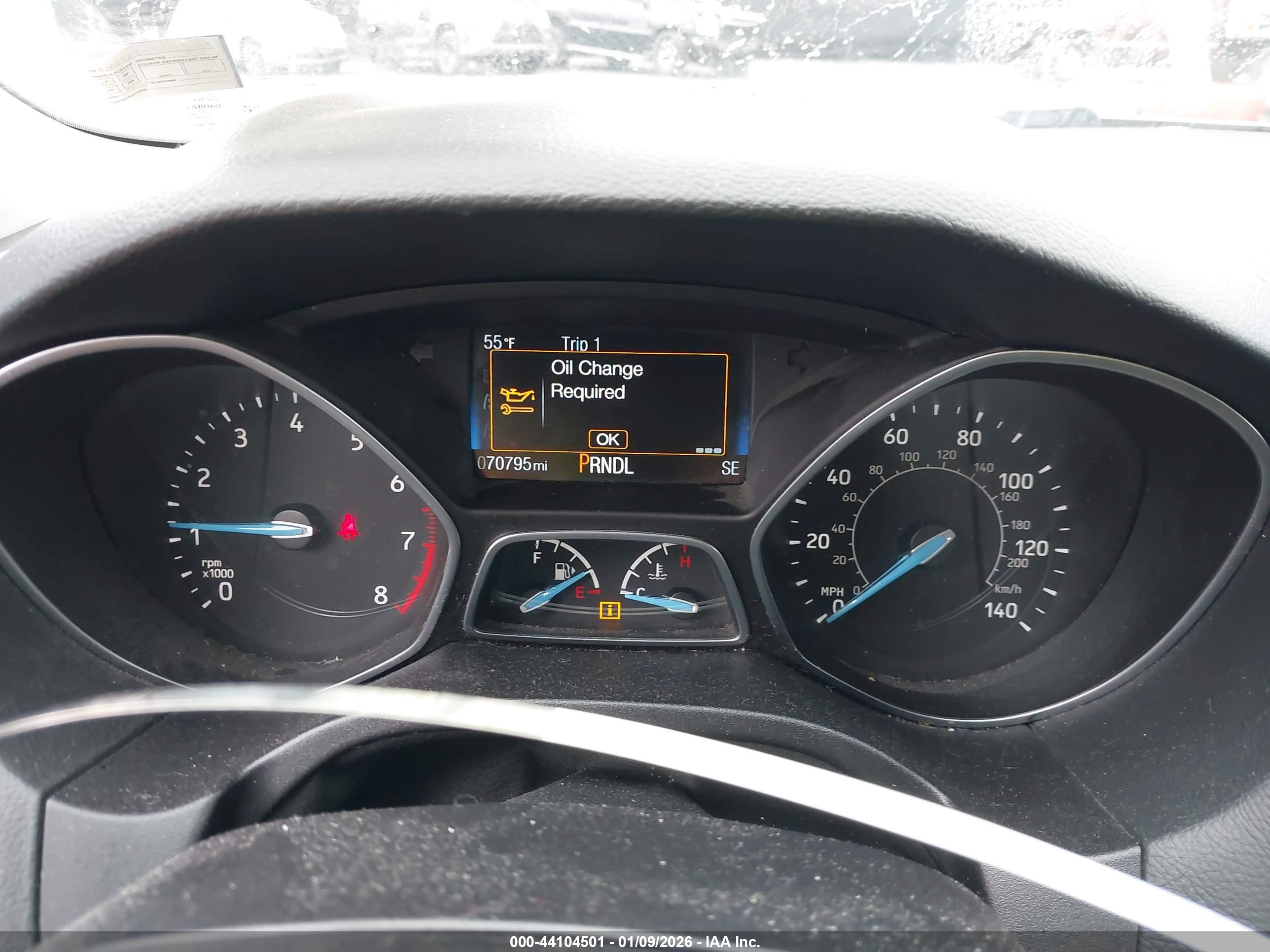 FORD FOCUS image 7