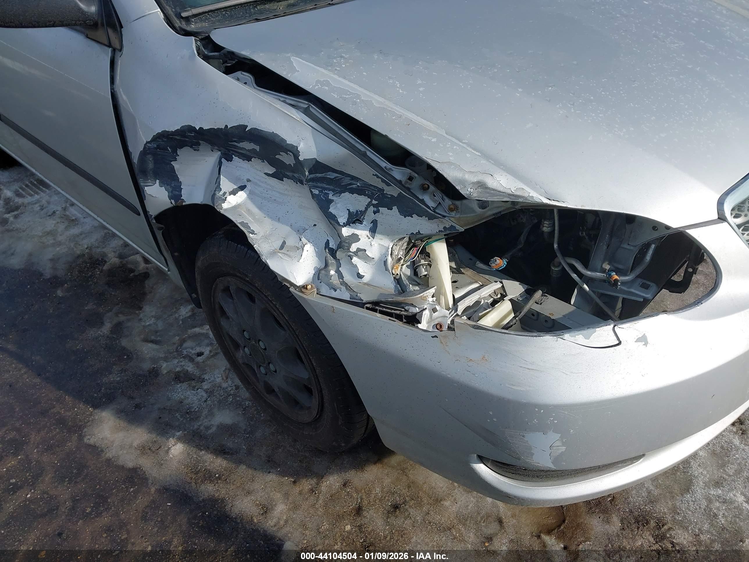 TOYOTA COROLLA image 6