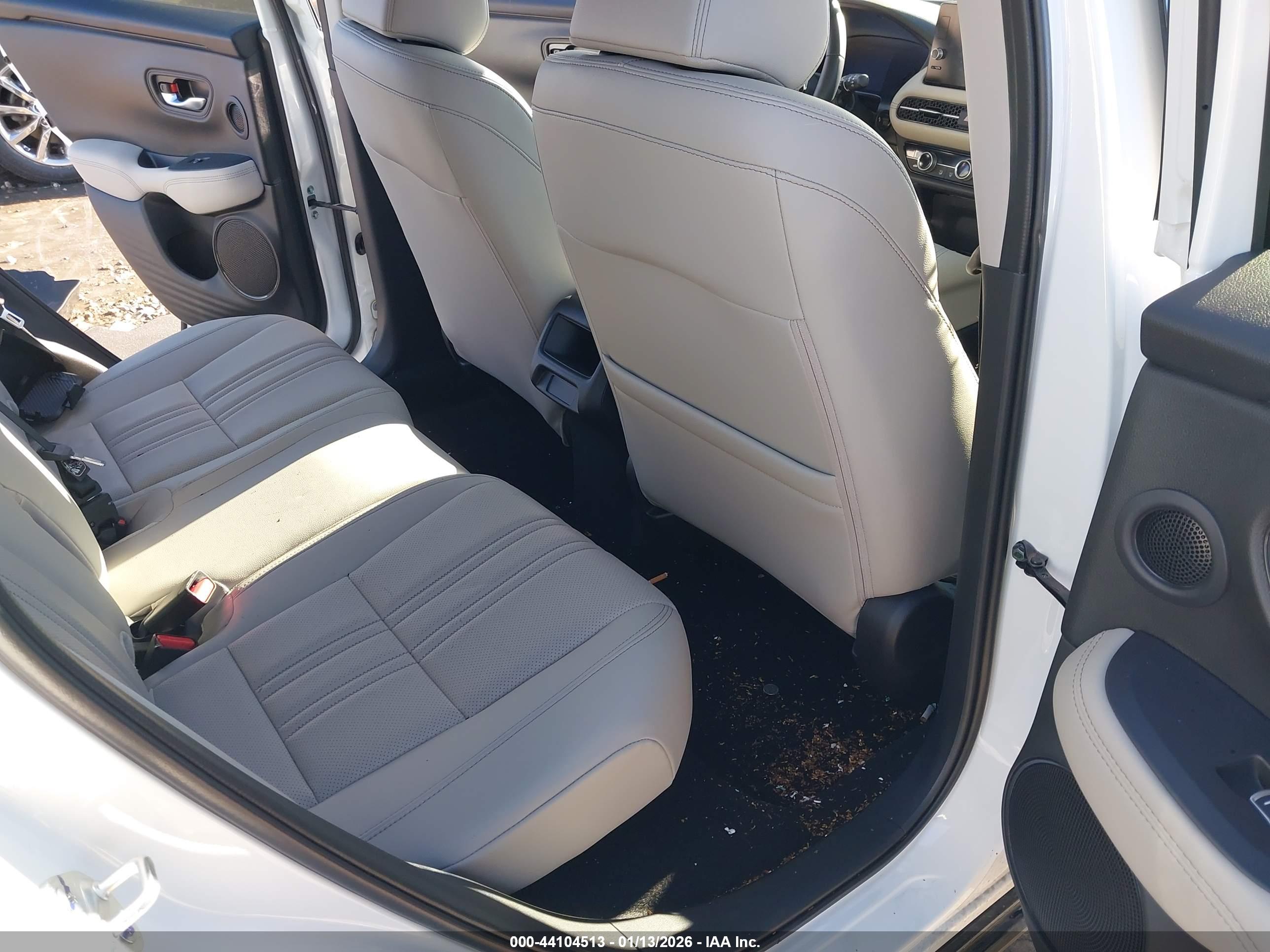 HONDA HR-V image 8