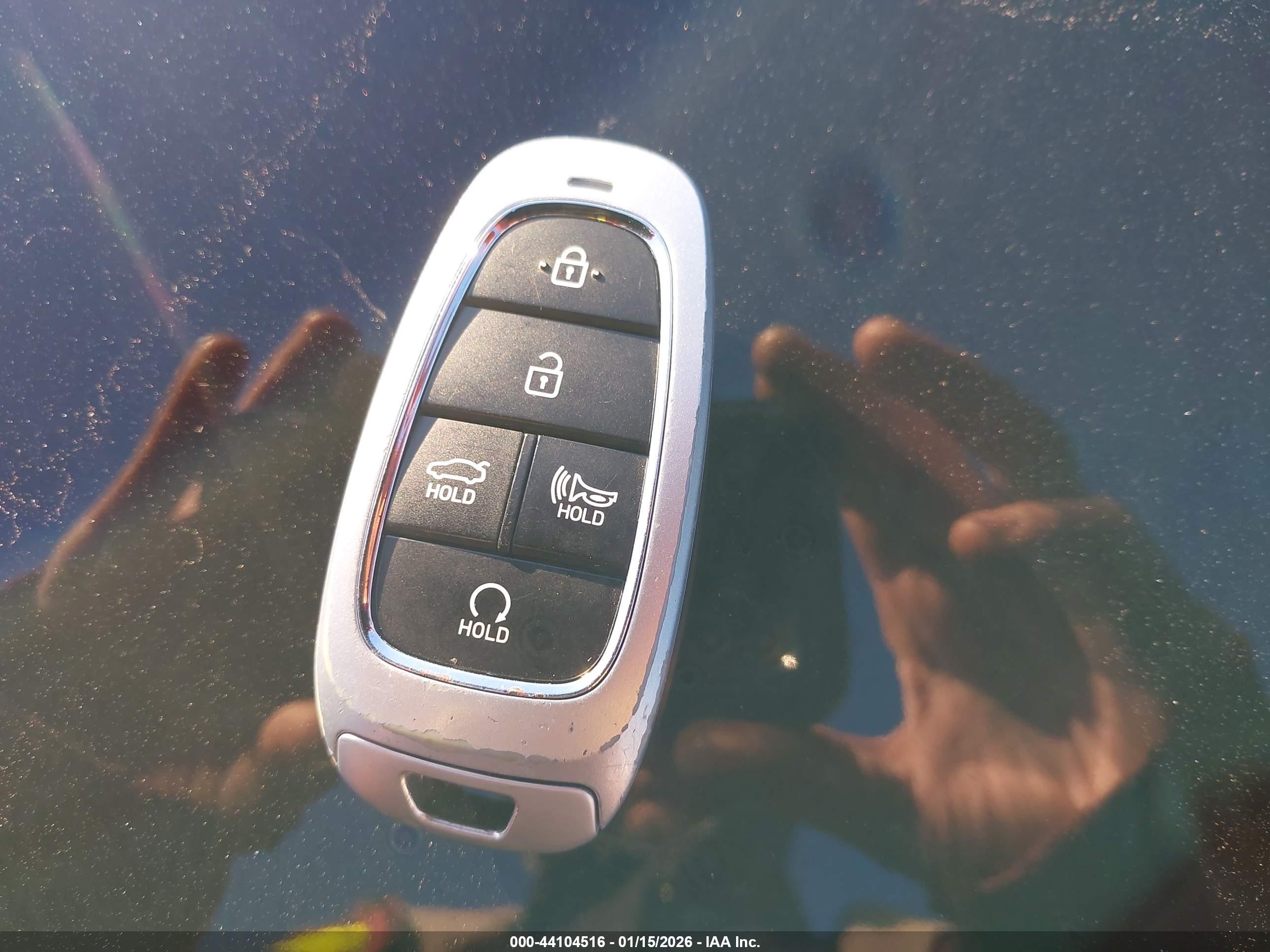 HYUNDAI SONATA image 11