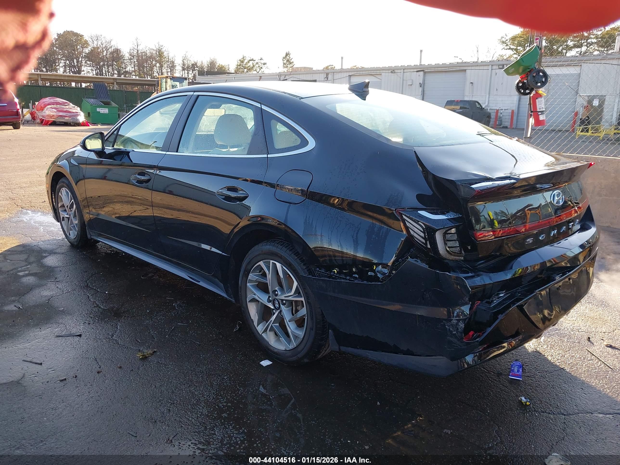 HYUNDAI SONATA image 3