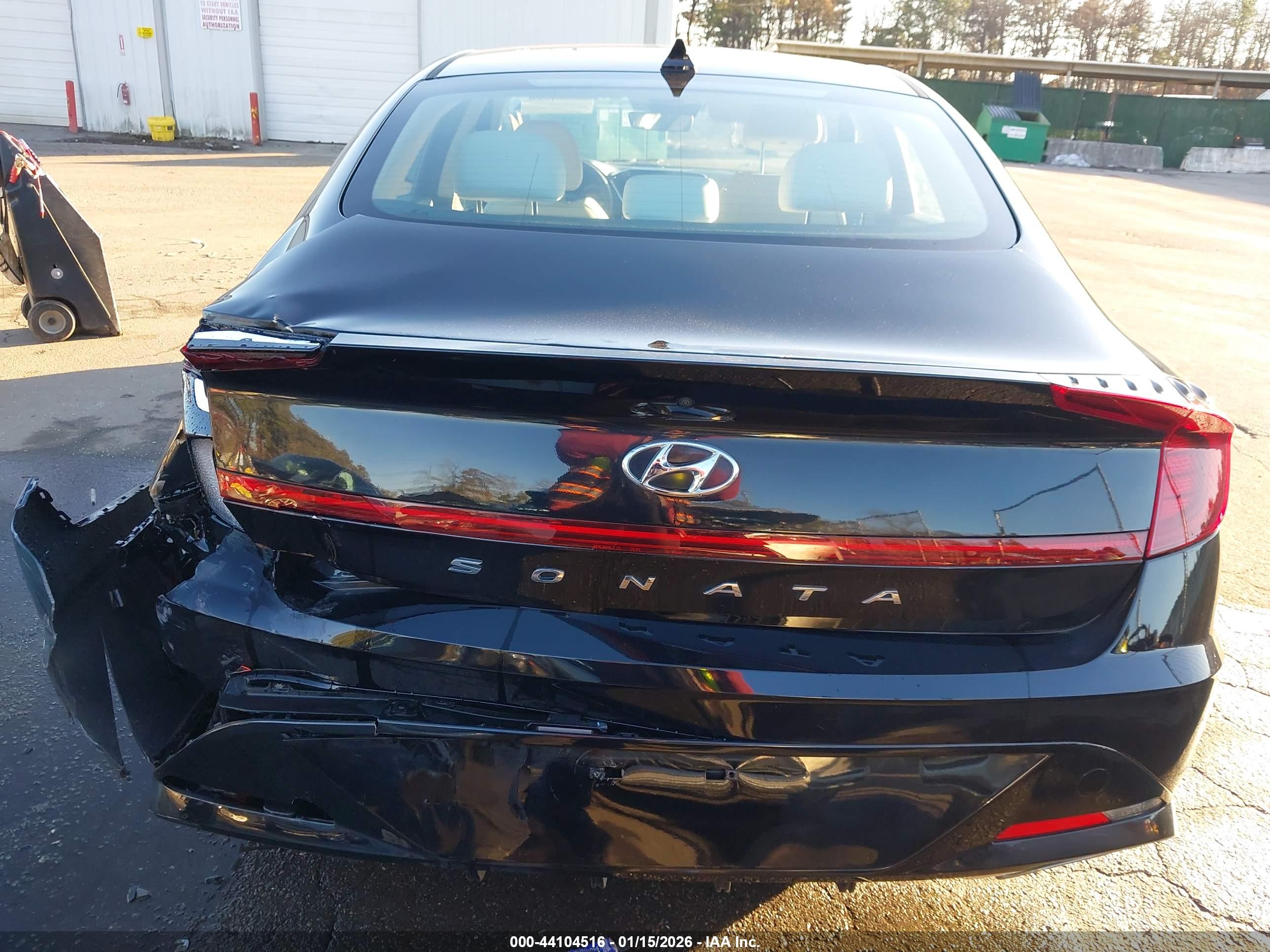 HYUNDAI SONATA image 6