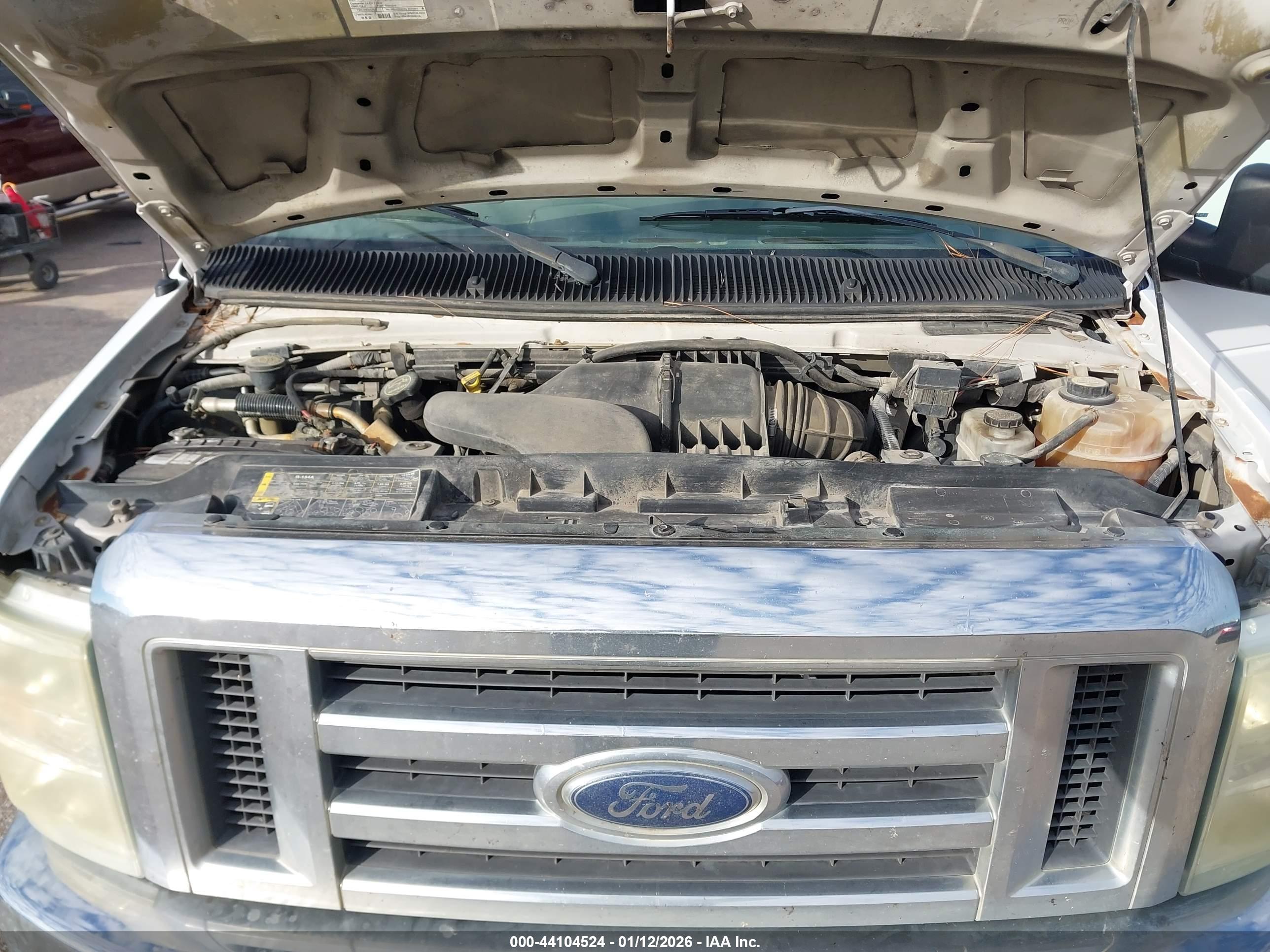 FORD E-350 image 10