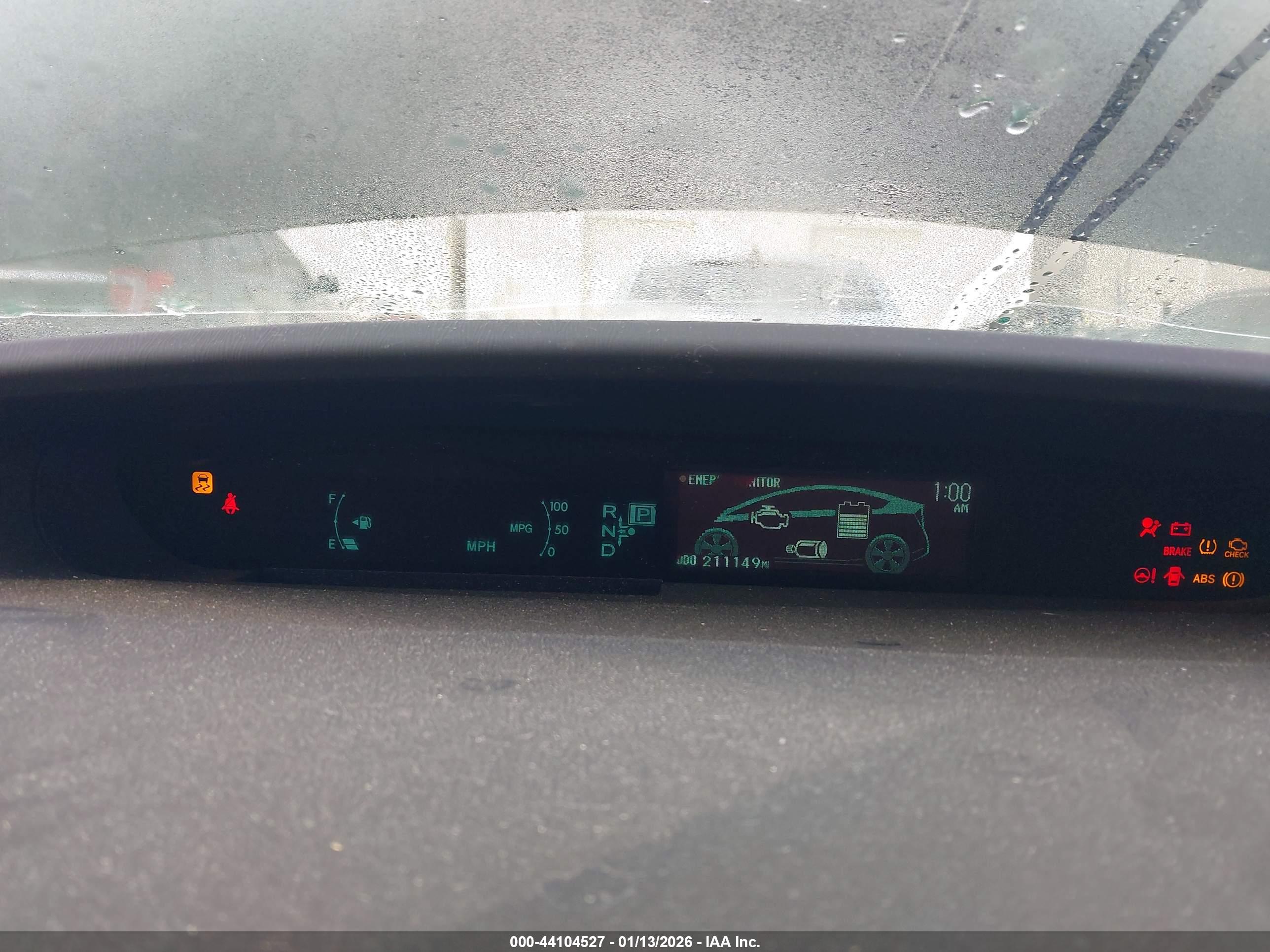 TOYOTA PRIUS image 7