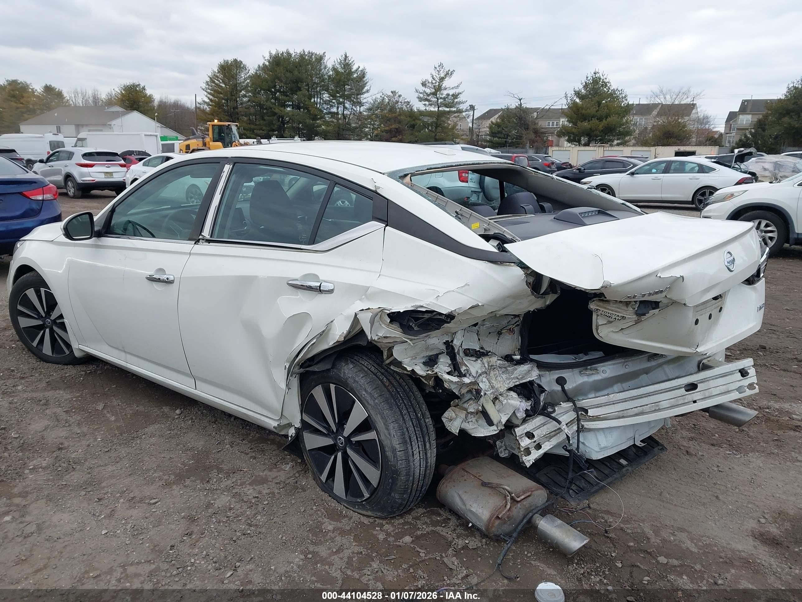 NISSAN ALTIMA image 3