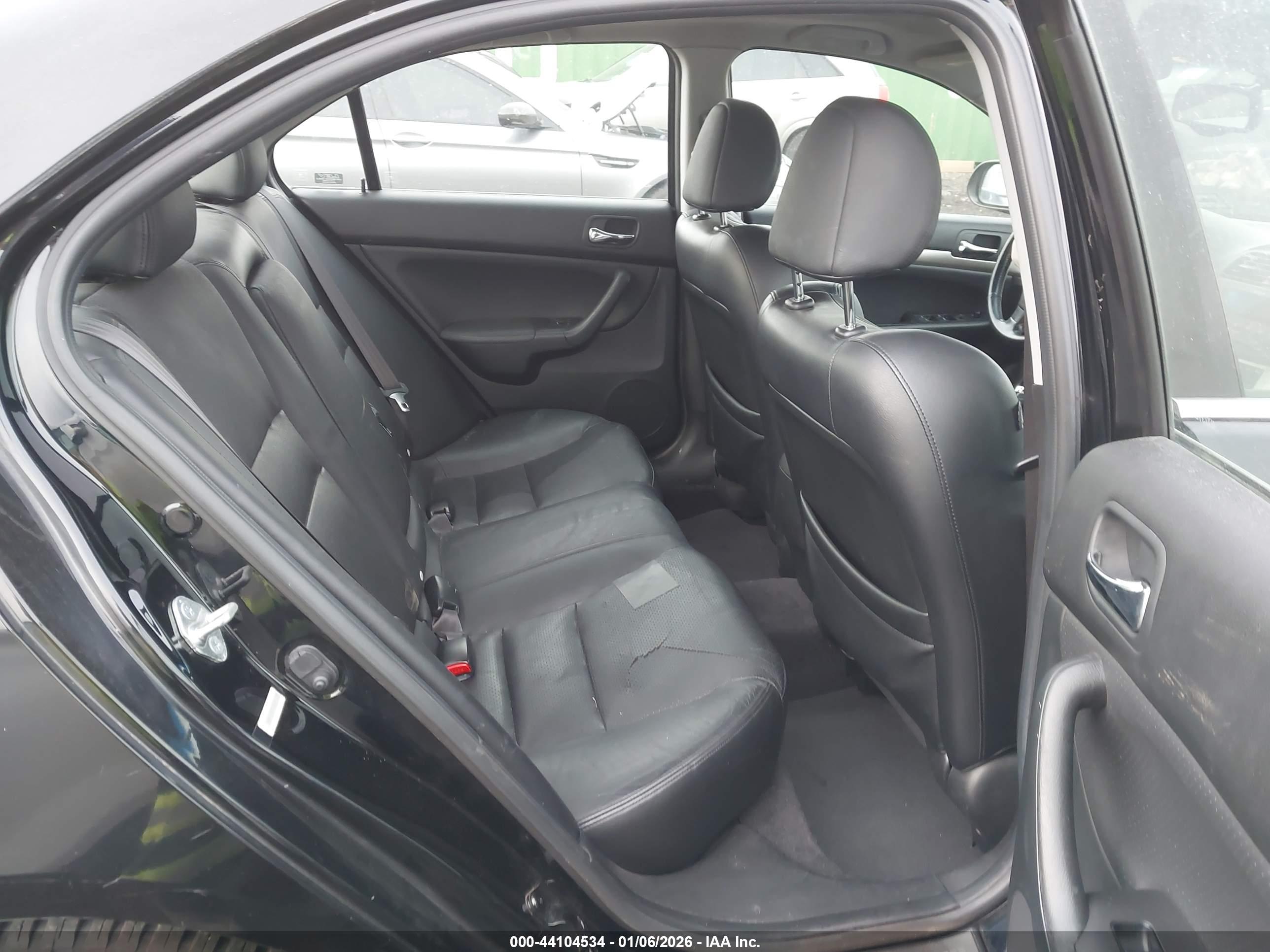 ACURA TSX image 8