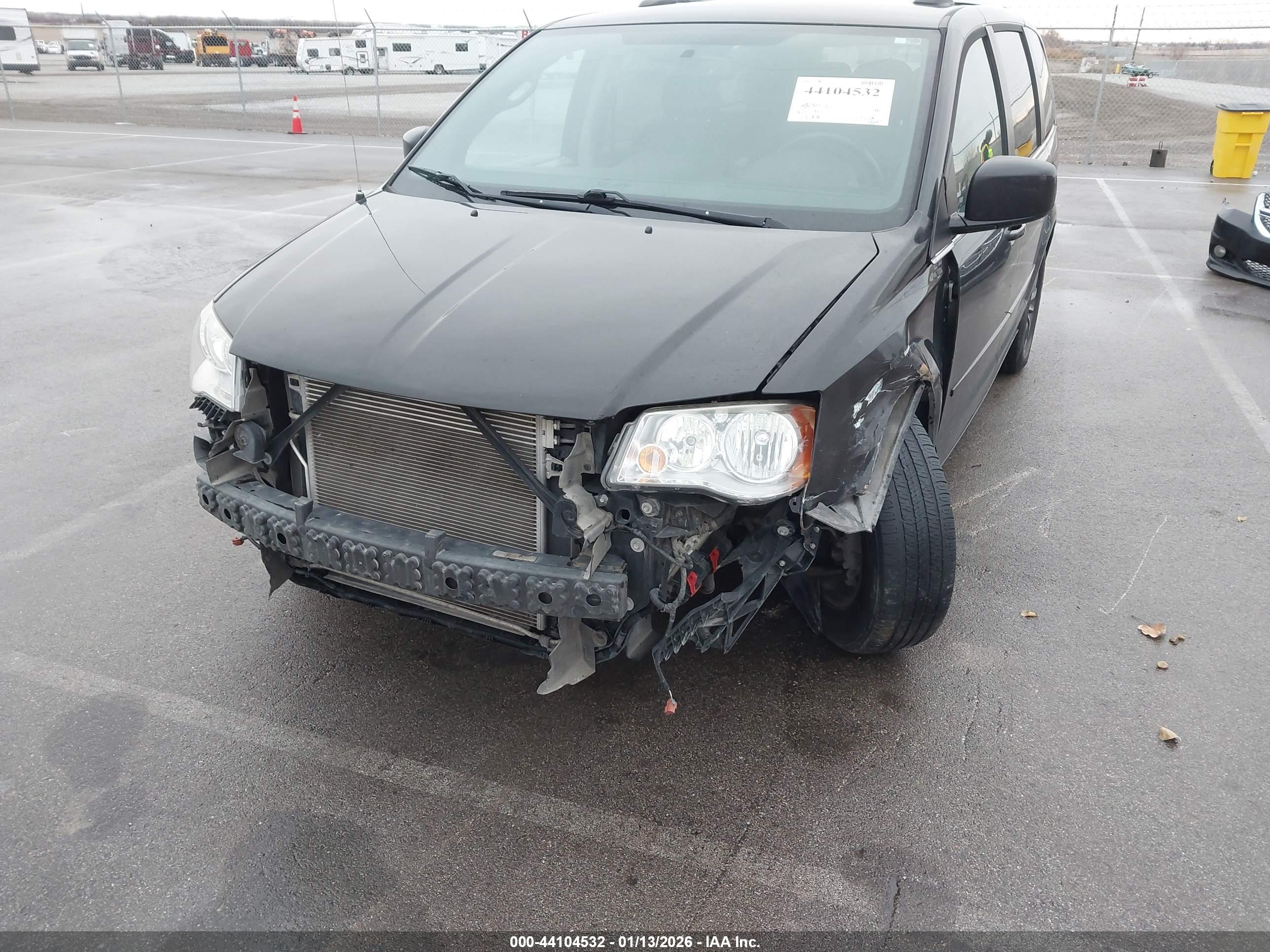 DODGE GRAND image 6