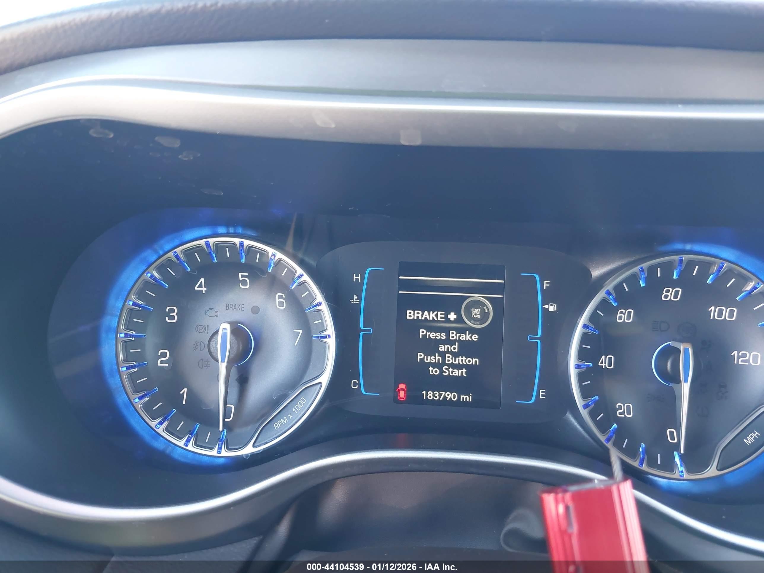 CHRYSLER PACIFICA image 7