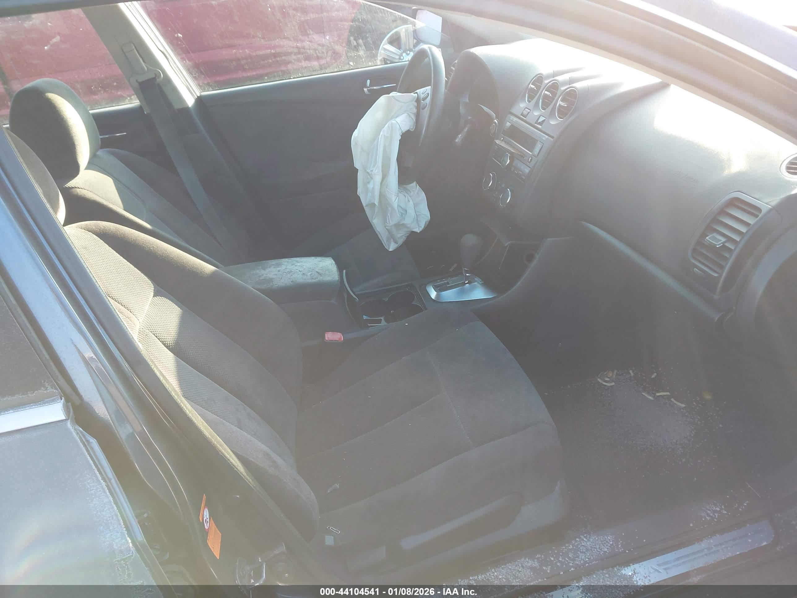 NISSAN ALTIMA image 5
