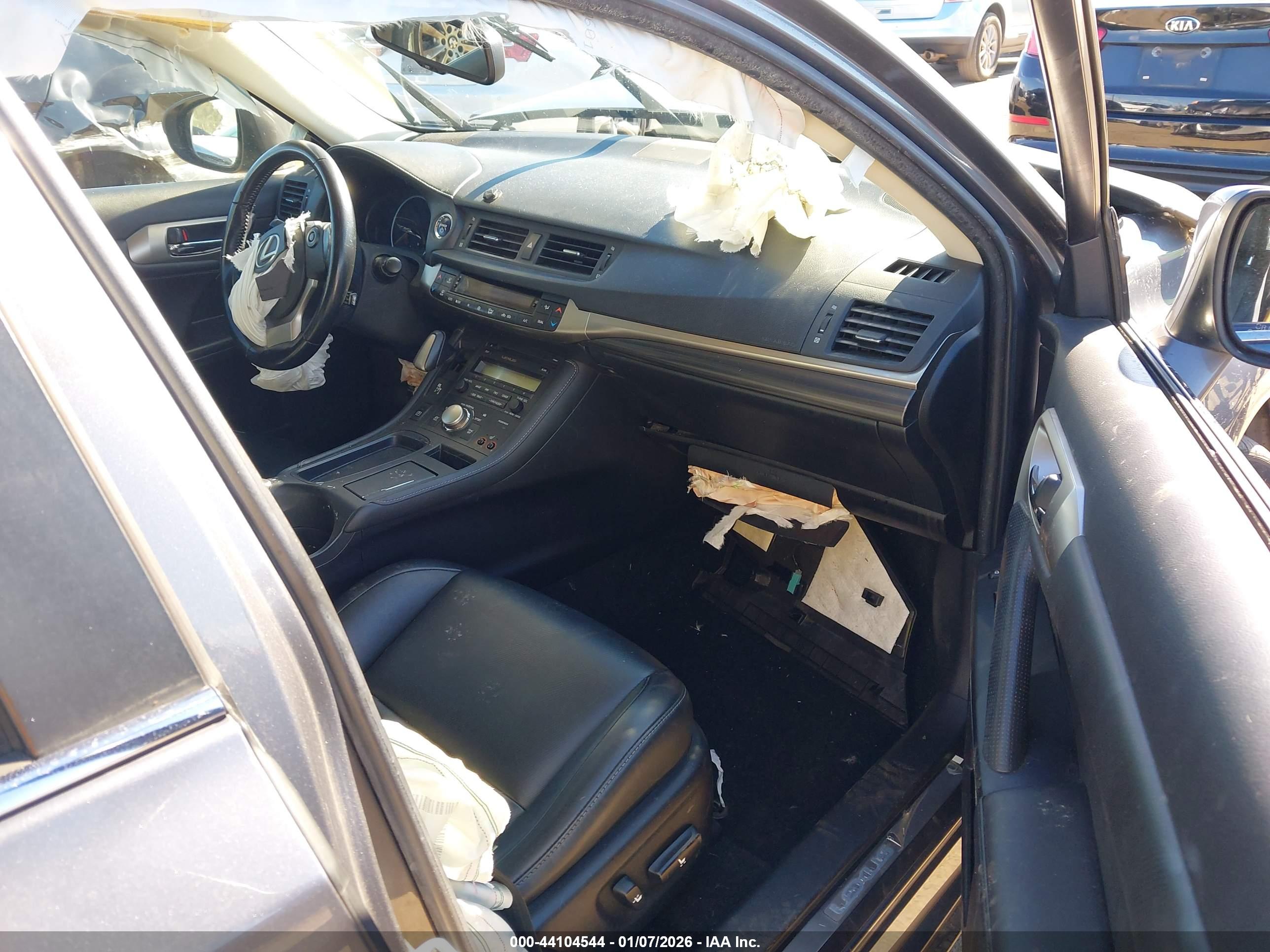 LEXUS CT image 5